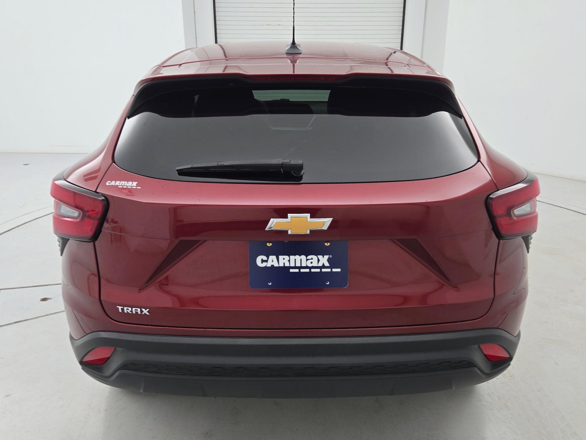 Thumbnail: 2024 Chevrolet Trax - 6