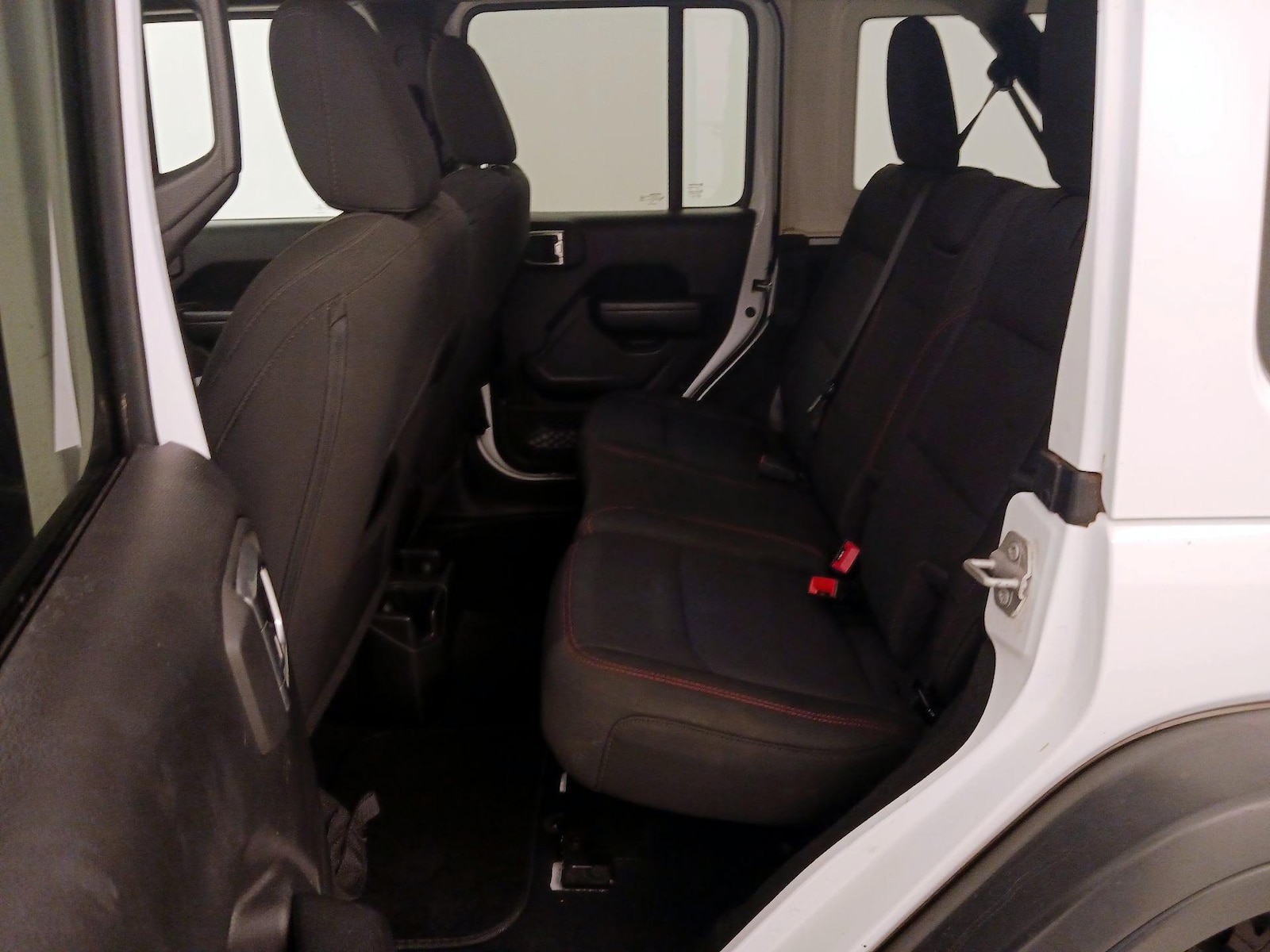 2023 Jeep Wrangler 4-Door Rubicon - Photo 20
