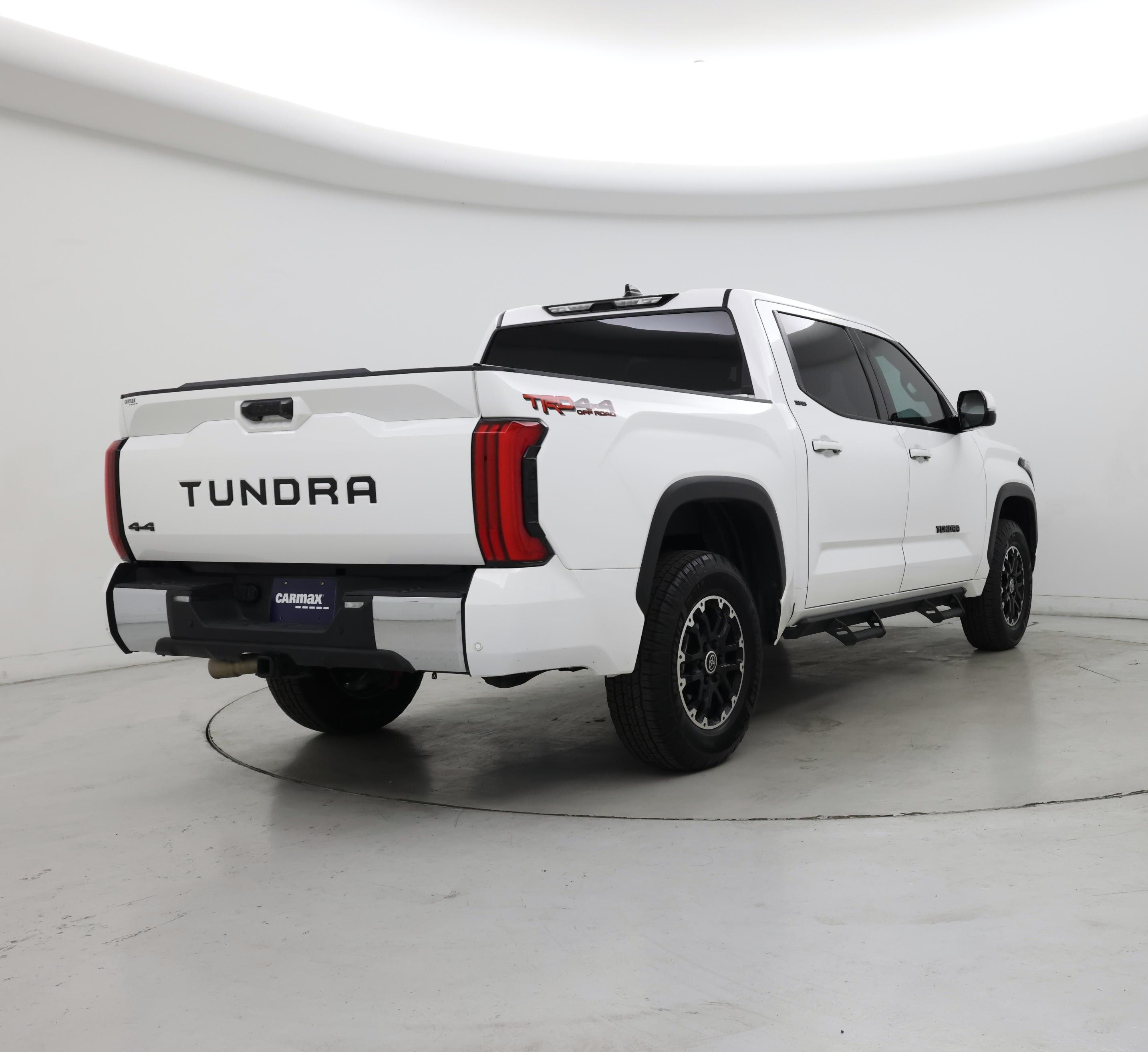 Thumbnail: 2023 Toyota Tundra - 8