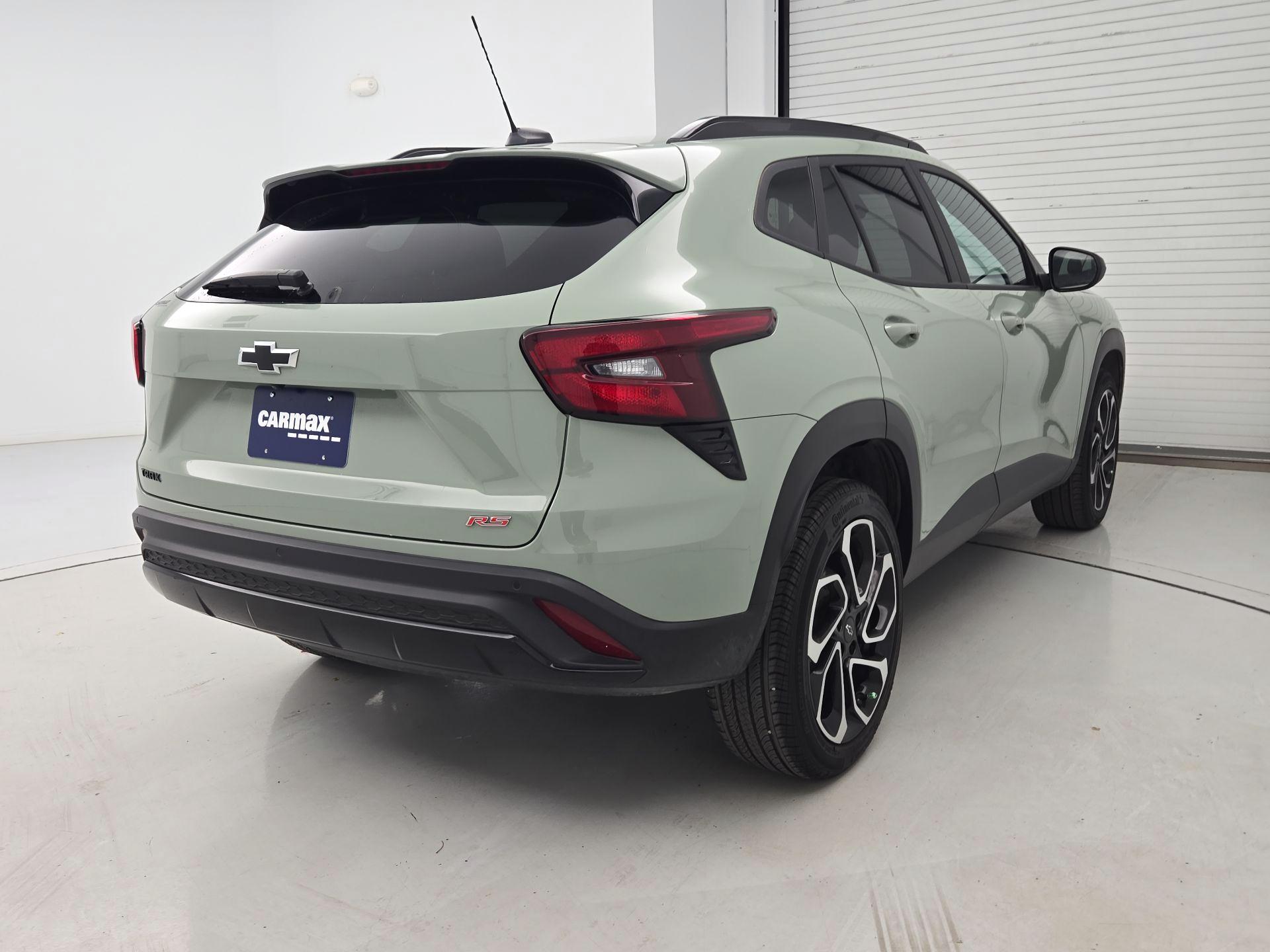 Thumbnail: 2024 Chevrolet Trax - 5