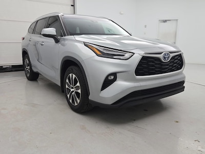 2022 Toyota Highlander Hybrid XLE