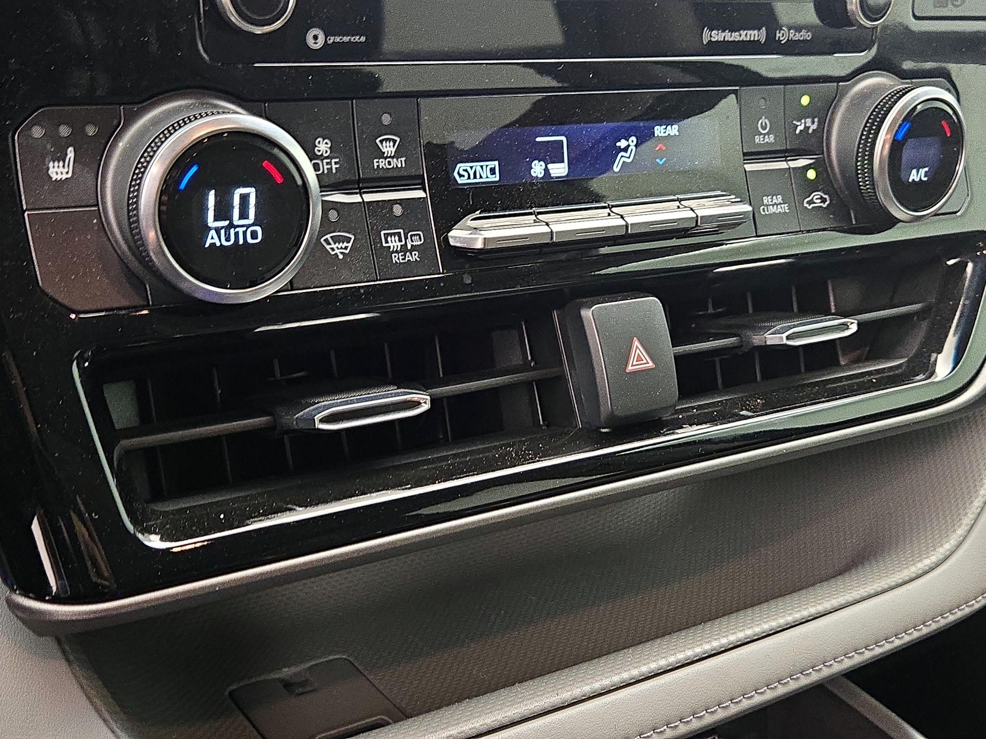 Thumbnail: 2022 Toyota Highlander - 14