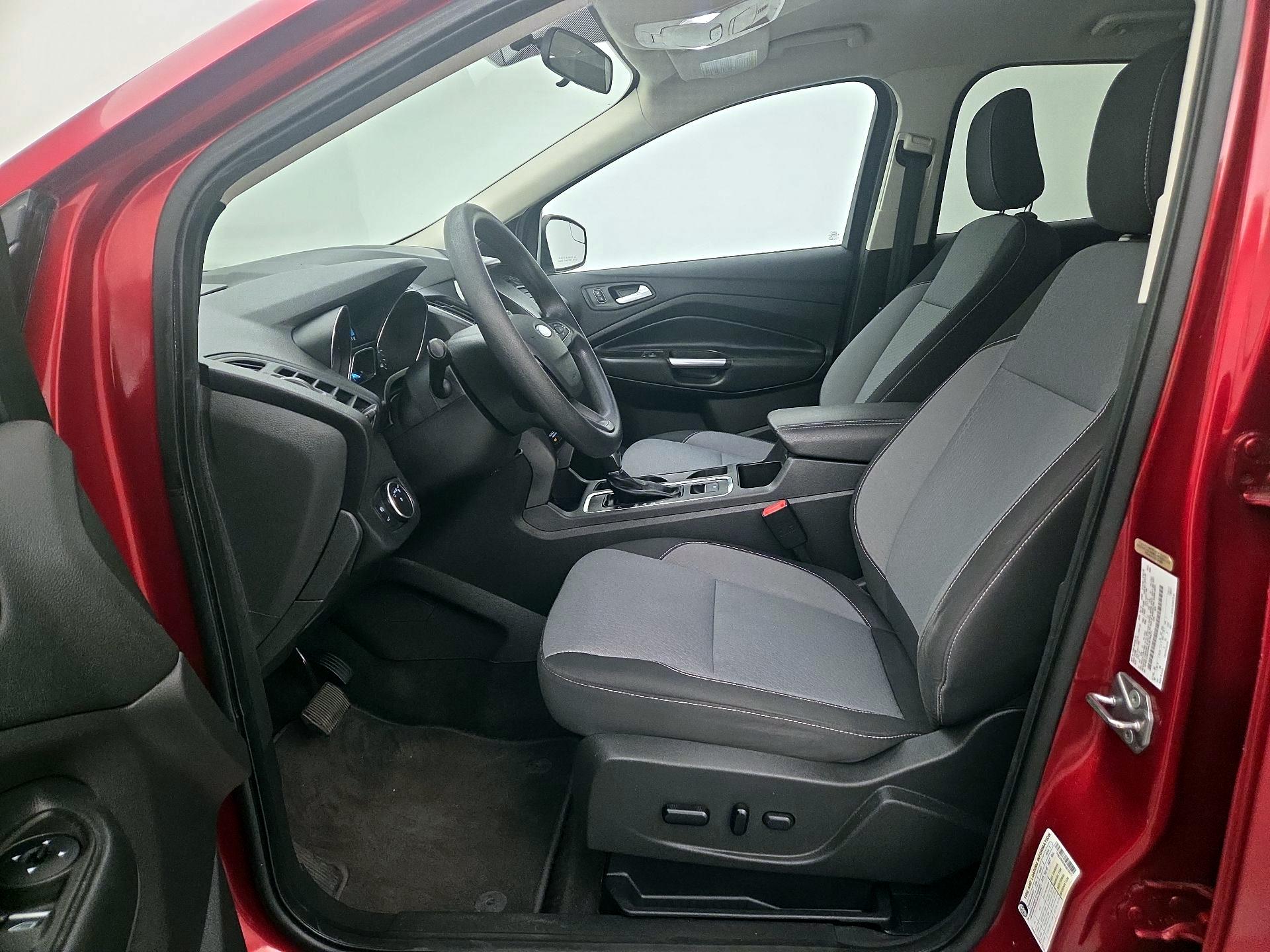 Thumbnail: 2019 Ford Escape - 11