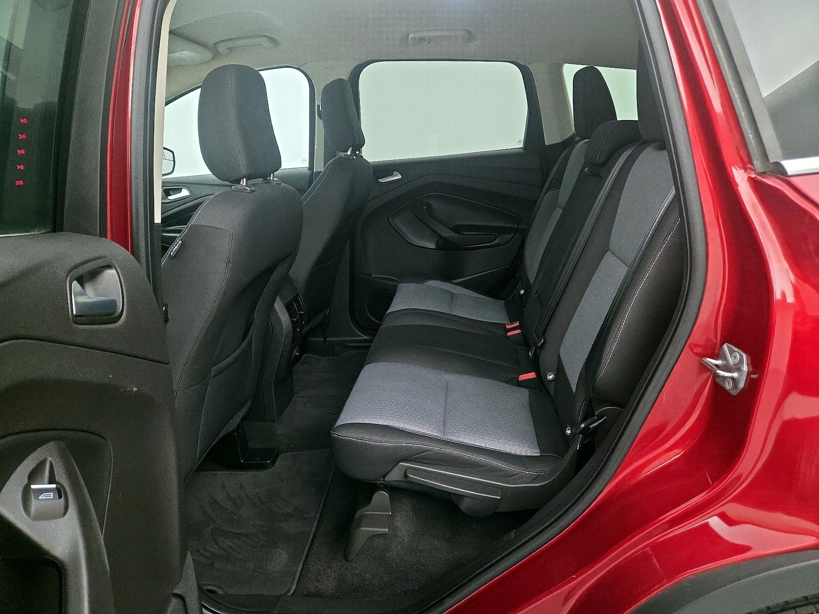 2019 Ford Escape SE - Photo 20