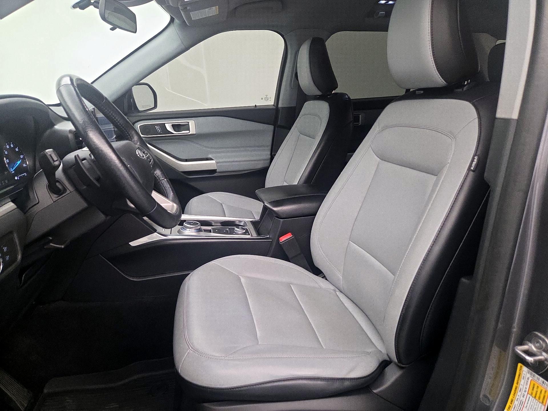 Thumbnail: 2021 Ford Explorer - 11