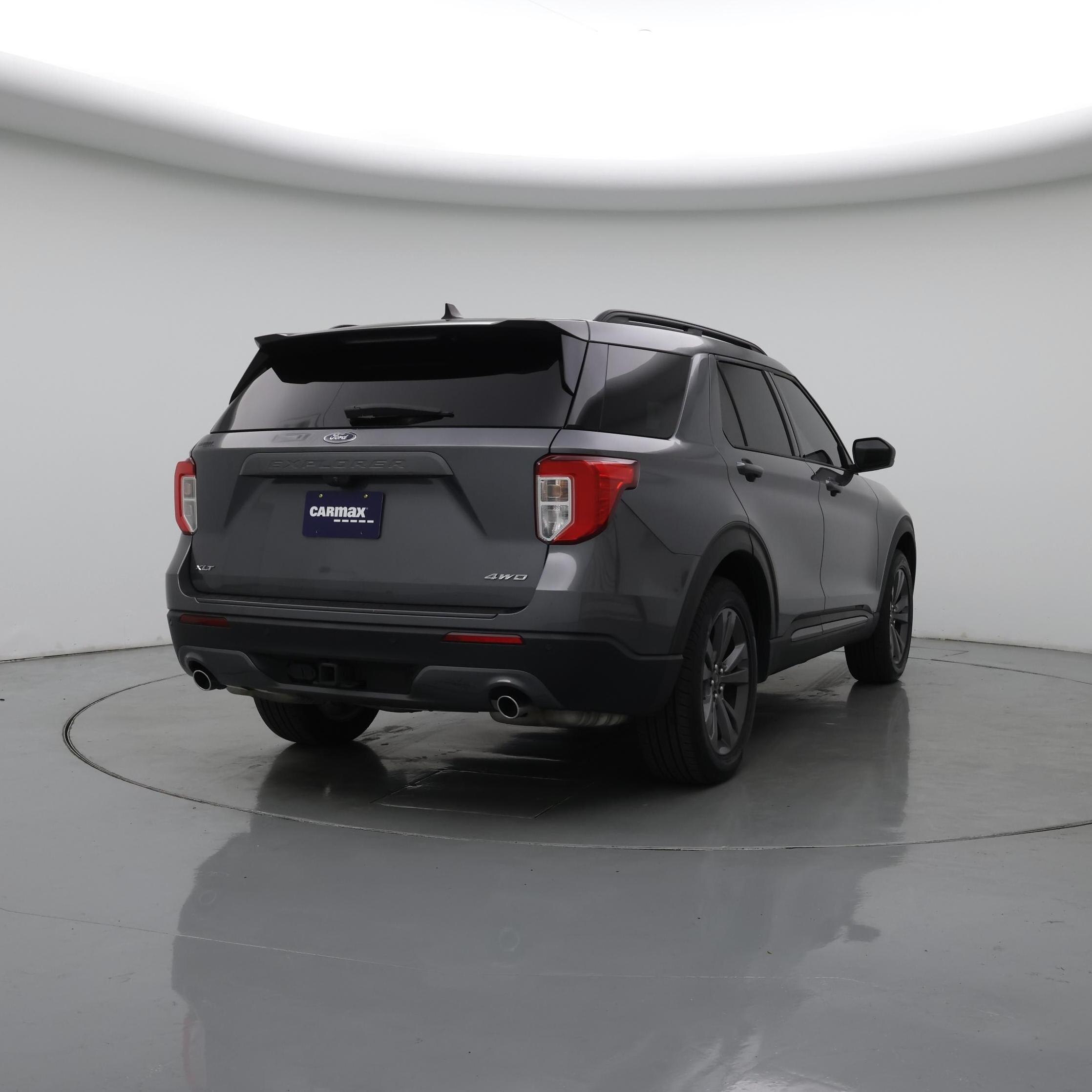 Thumbnail: 2021 Ford Explorer - 8