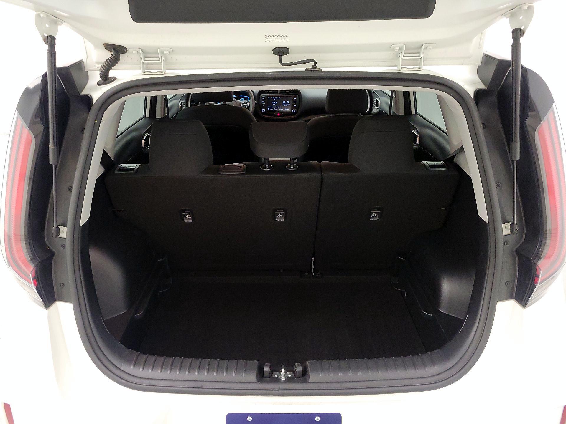 Thumbnail: 2025 Kia Soul - 20