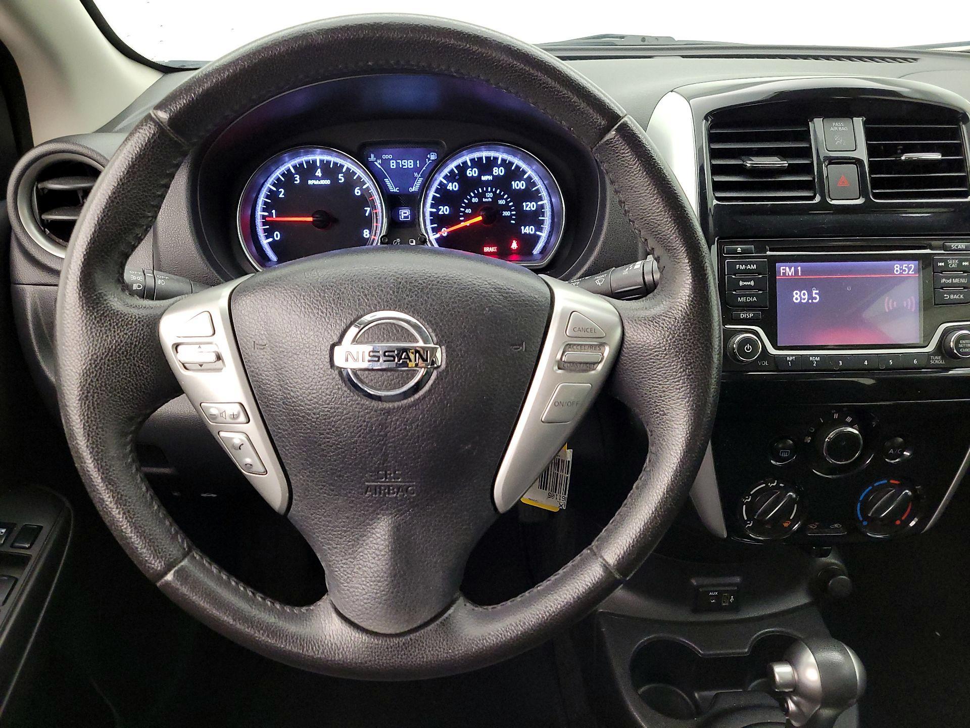 Thumbnail: 2018 Nissan Versa - 10