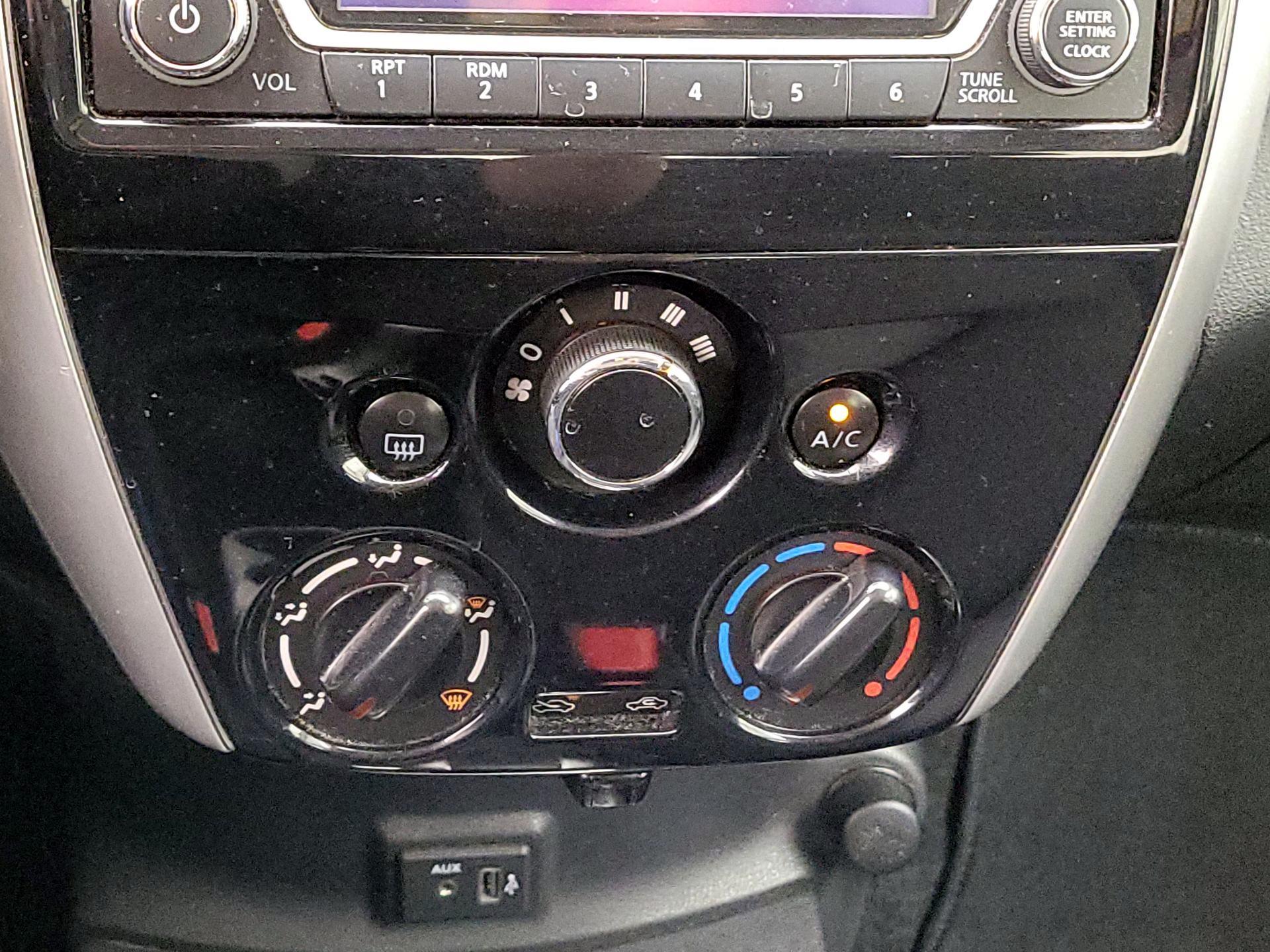 Thumbnail: 2018 Nissan Versa - 16