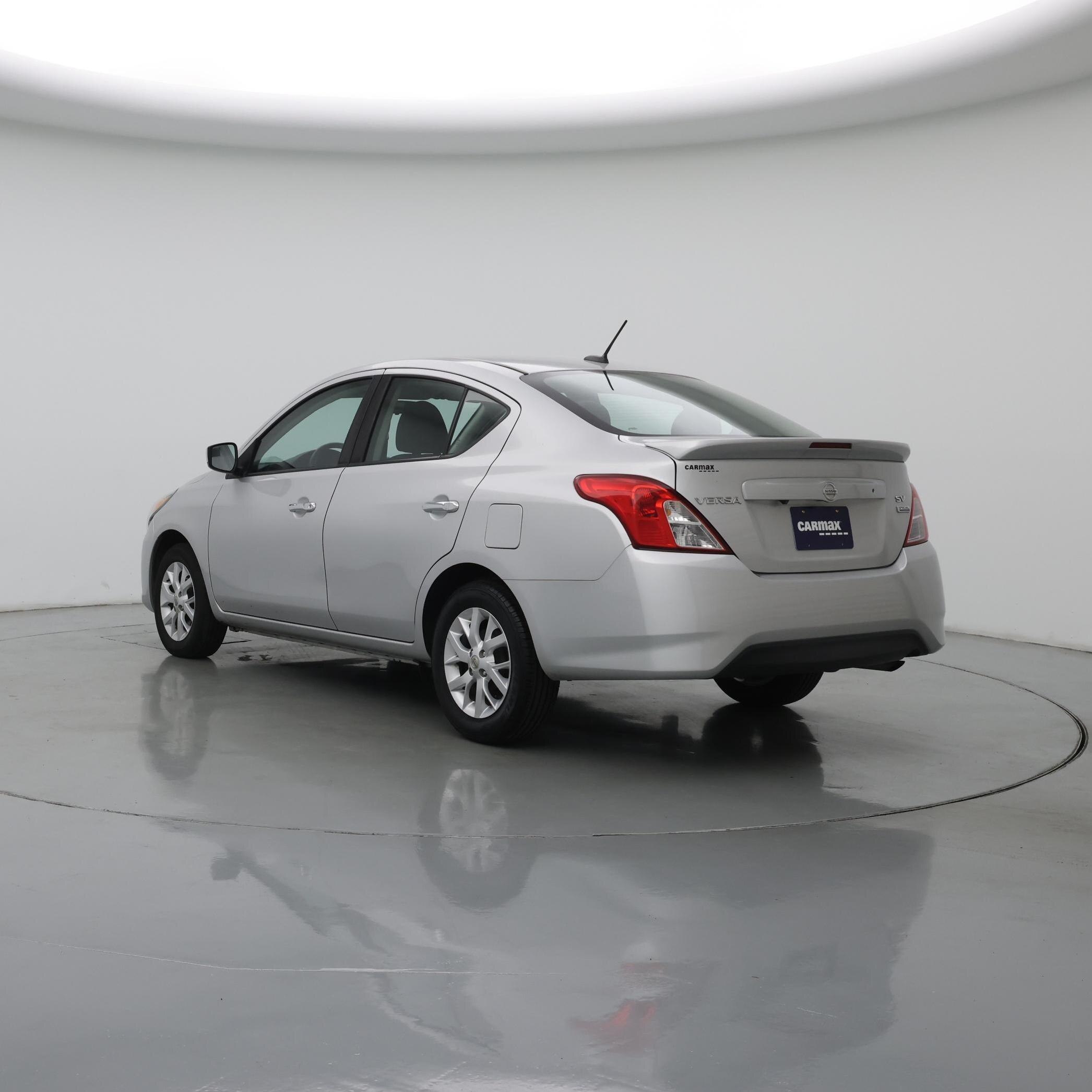 Thumbnail: 2018 Nissan Versa - 2