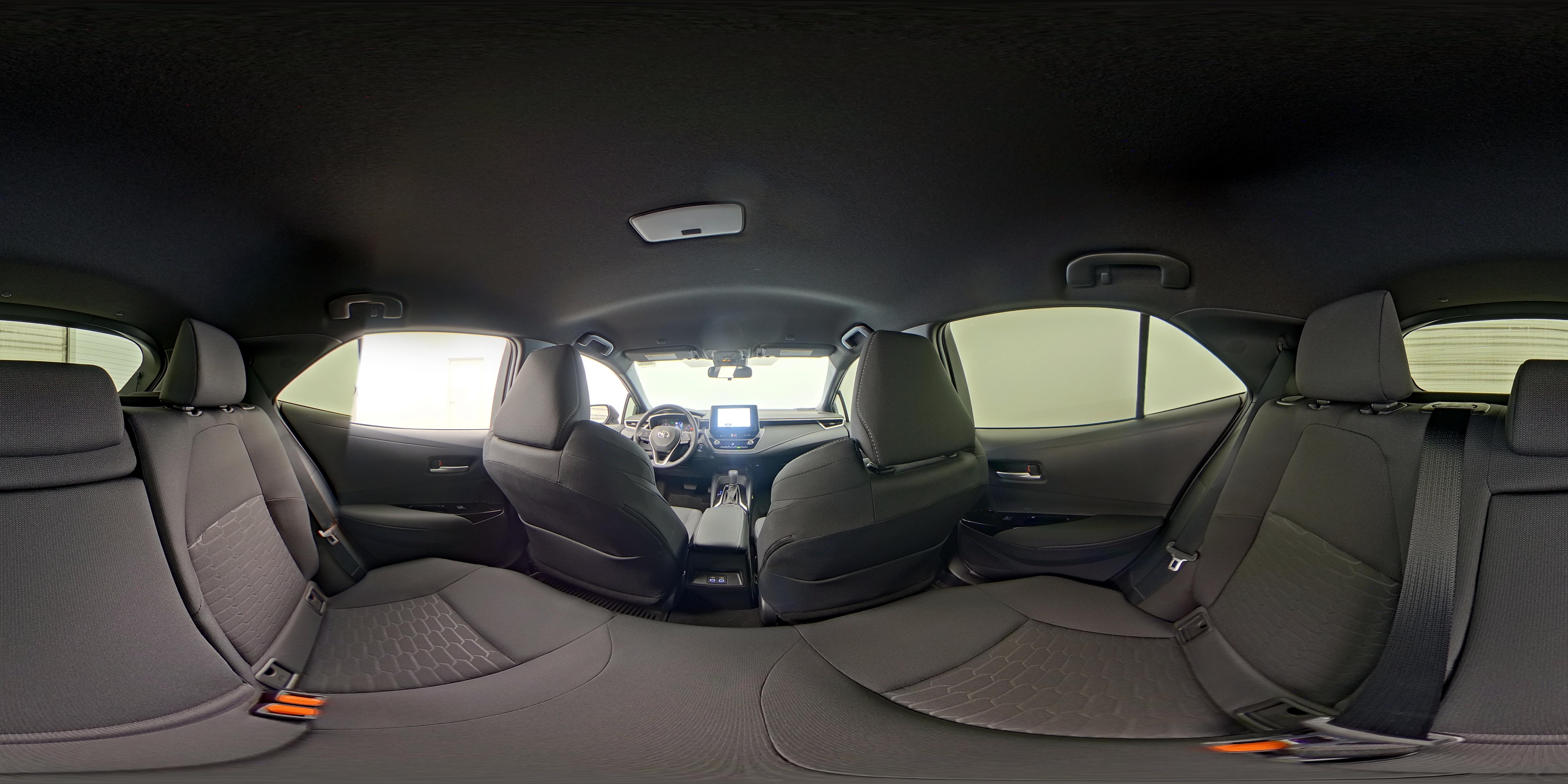 2025 Toyota Corolla Hatchback SE - Photo 25