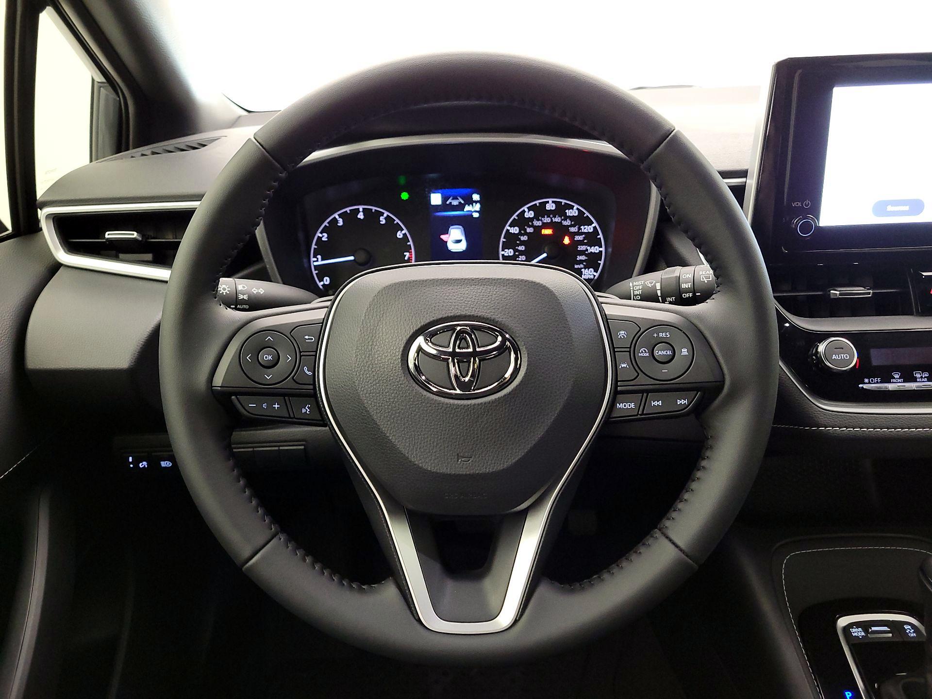 Thumbnail: 2025 Toyota Corolla - 10