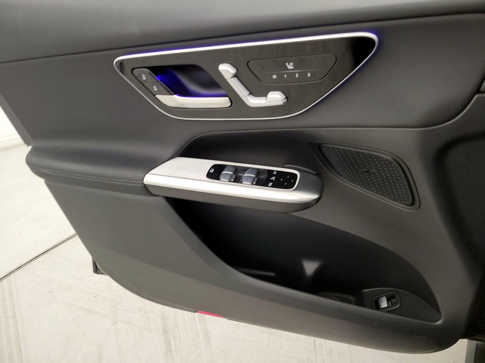 2025 Mercedes-Benz GLC Base - Photo 13