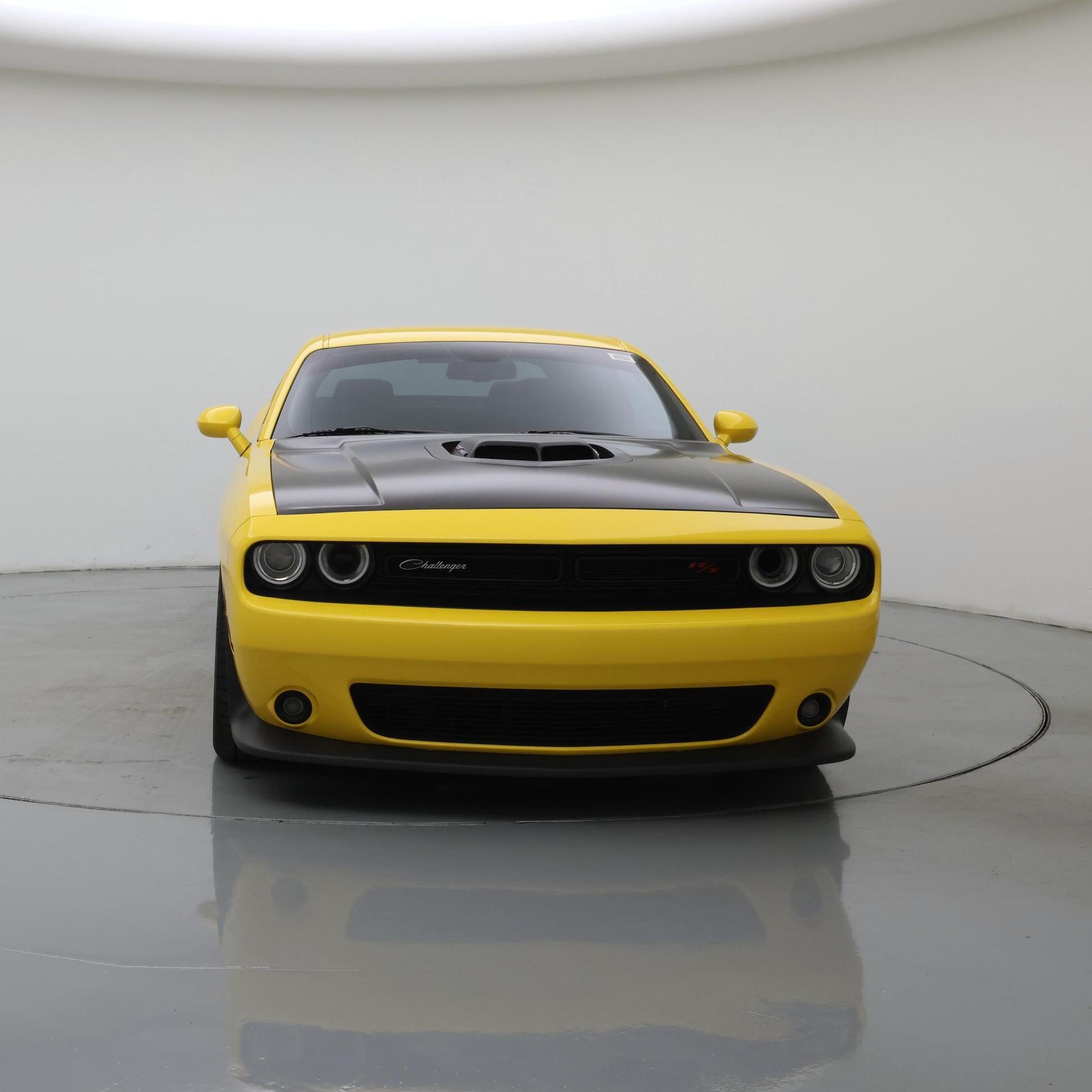 Thumbnail: 2017 Dodge Challenger - 5
