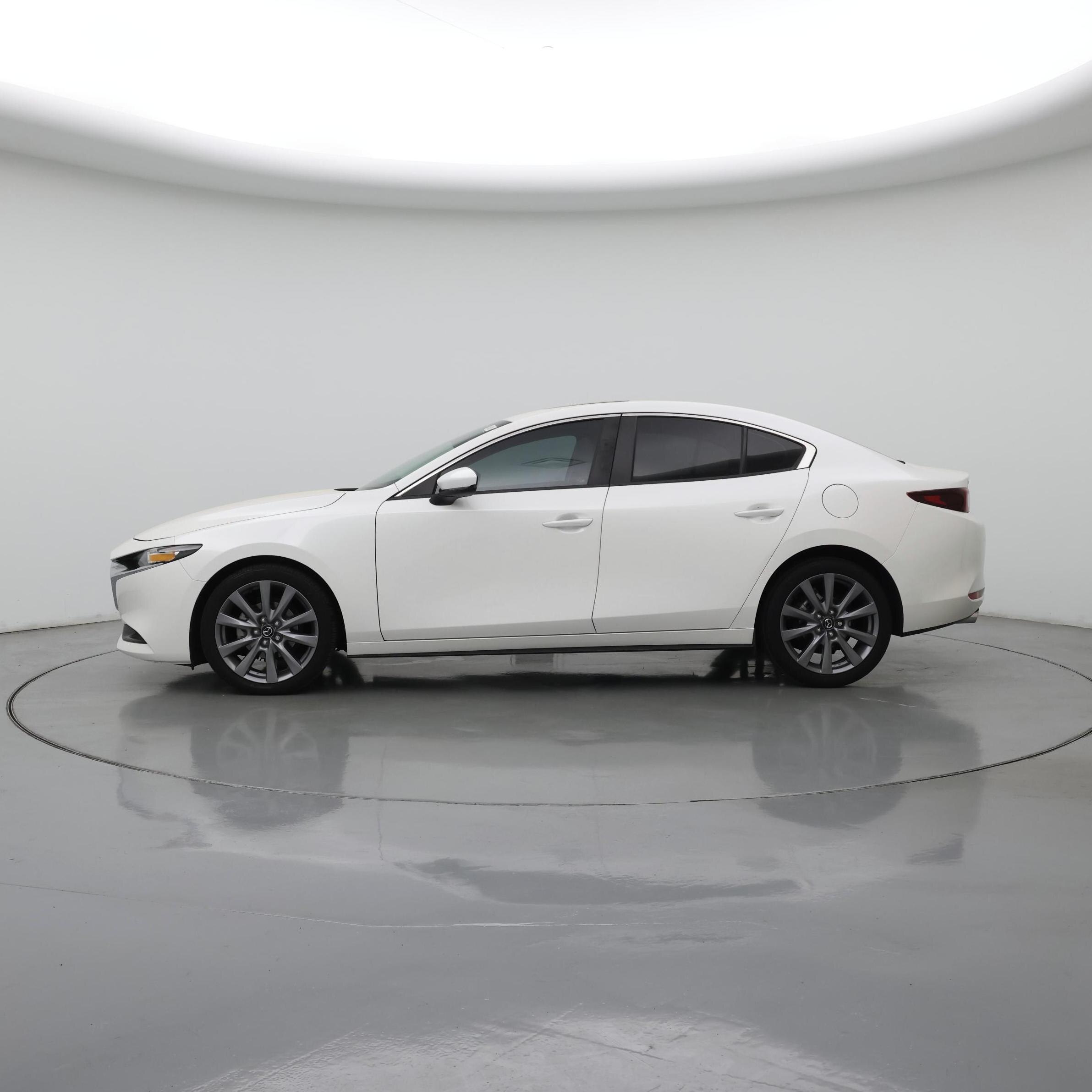 Thumbnail: 2024 Mazda Mazda3 - 3