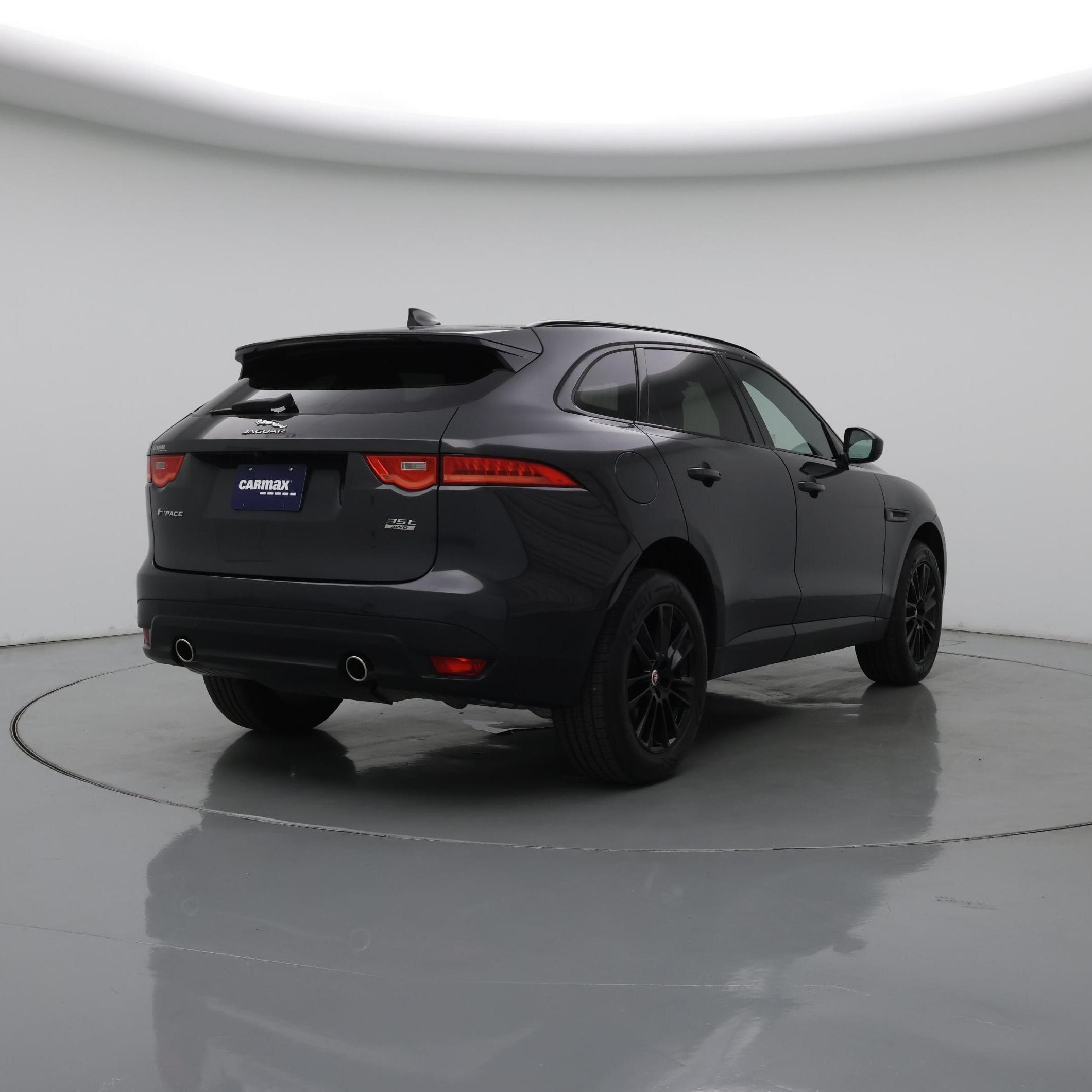 Thumbnail: 2018 Jaguar F-Pace - 8