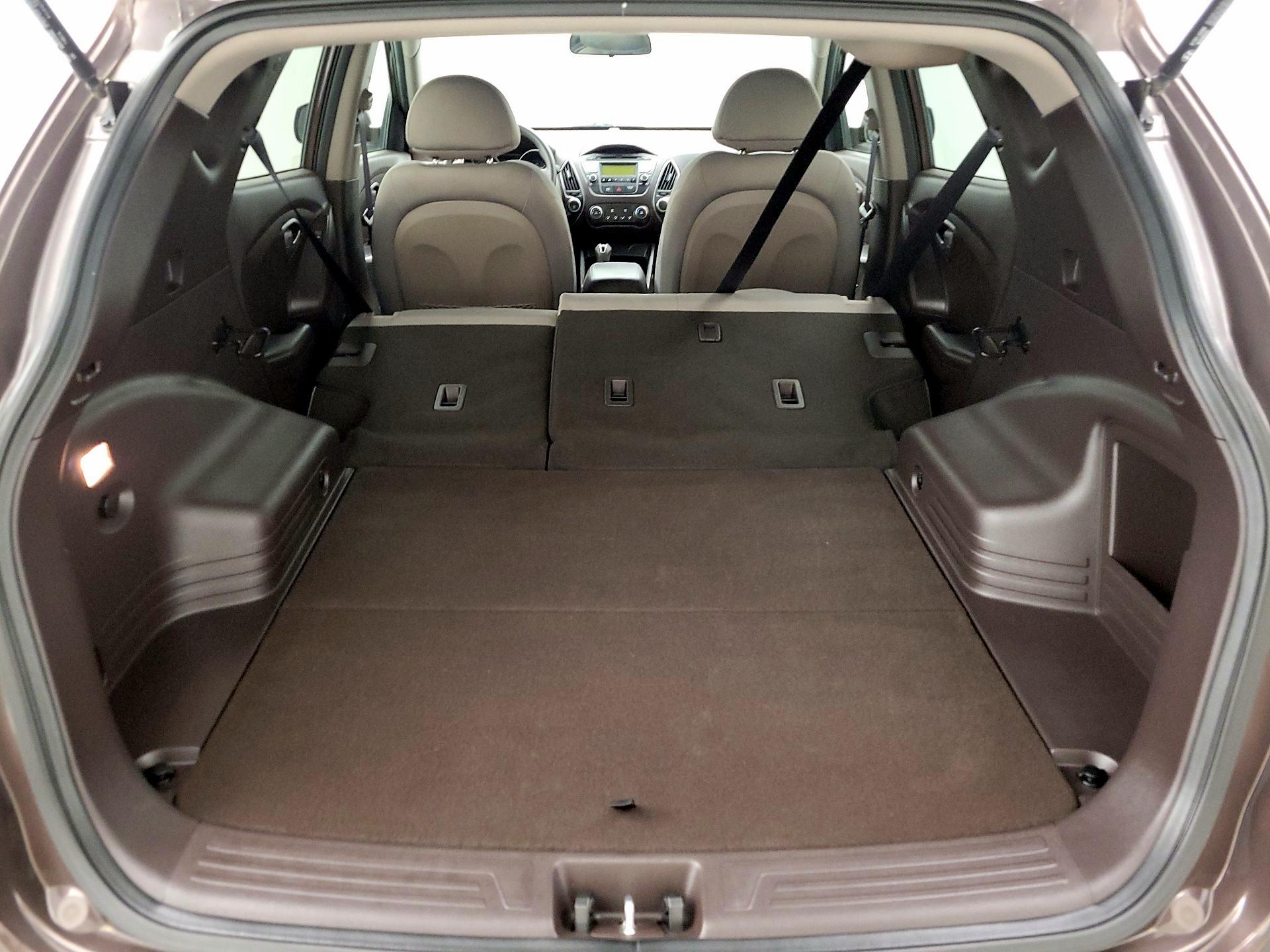 Thumbnail: 2014 Hyundai Tucson - 20