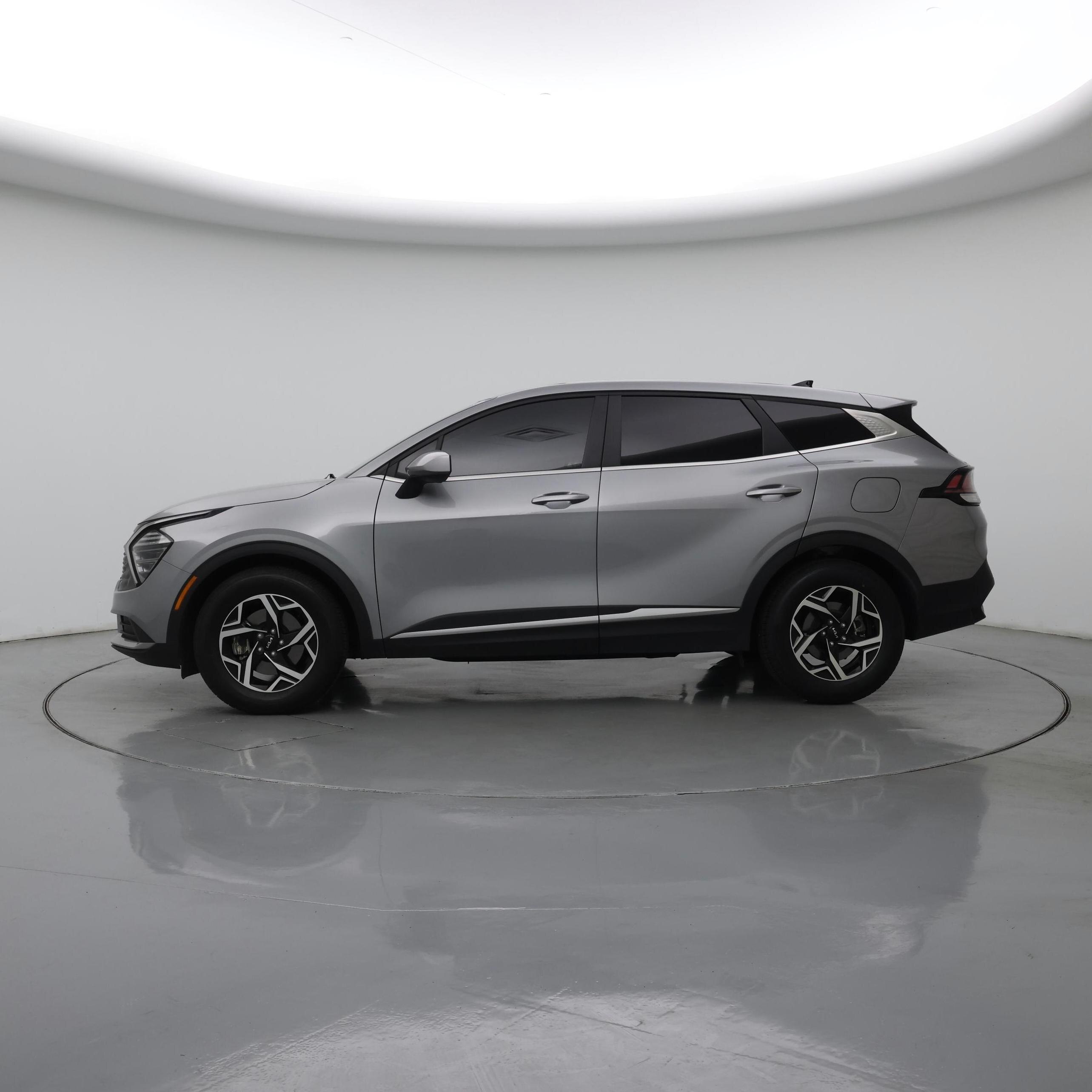 Thumbnail: 2024 Kia Sportage - 3