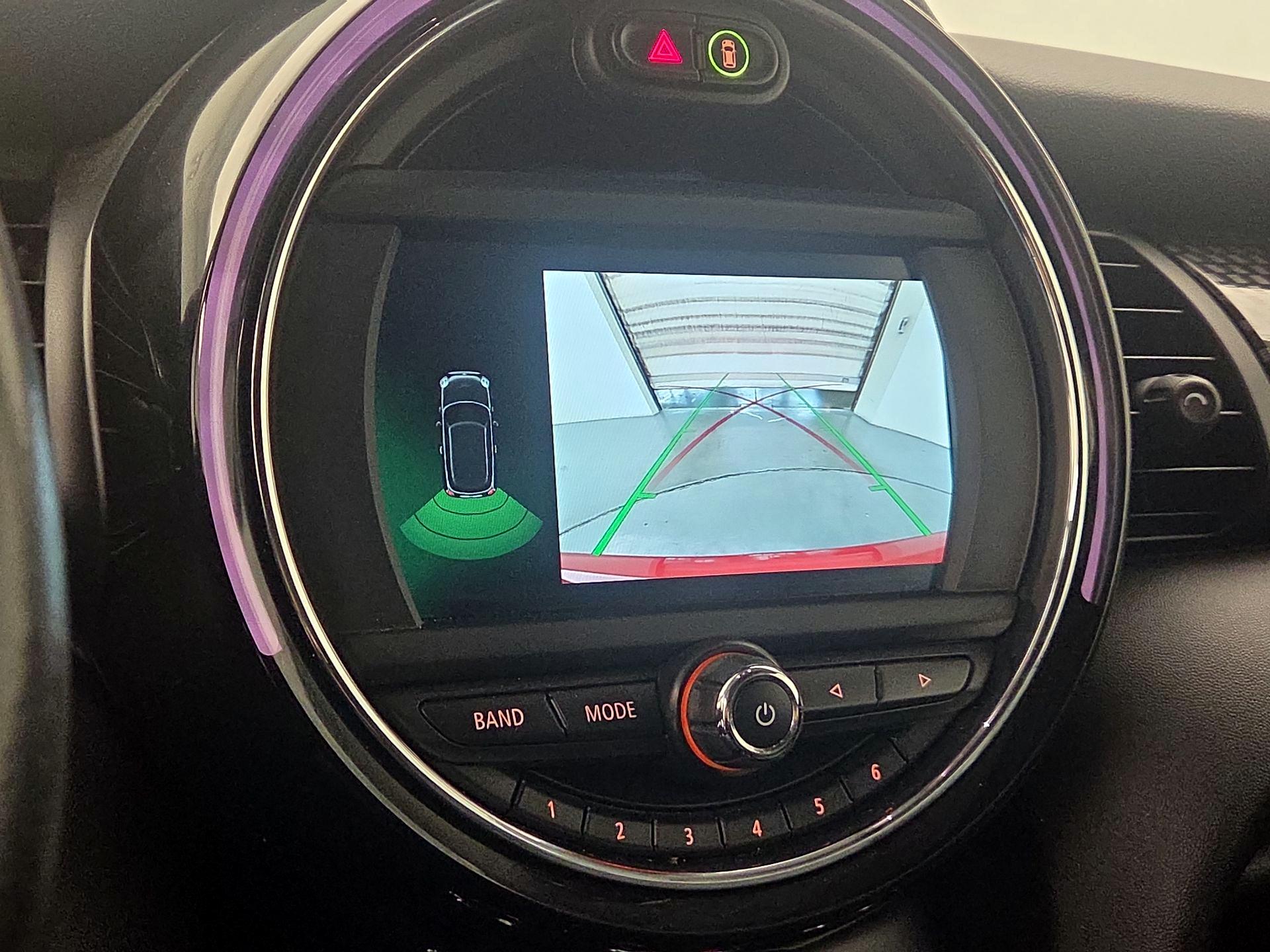 Thumbnail: 2020 MINI Cooper Hardtop - 14