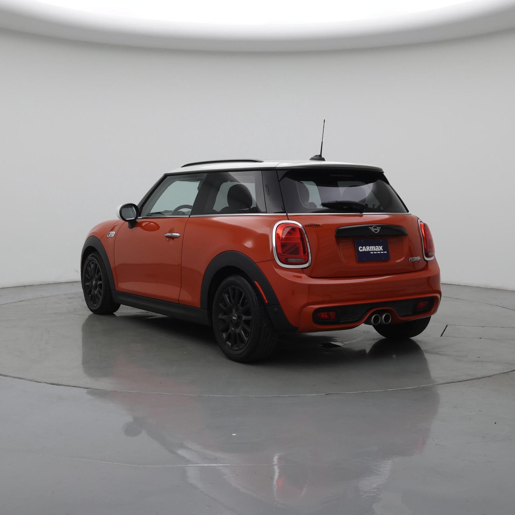 Thumbnail: 2020 MINI Cooper Hardtop - 2
