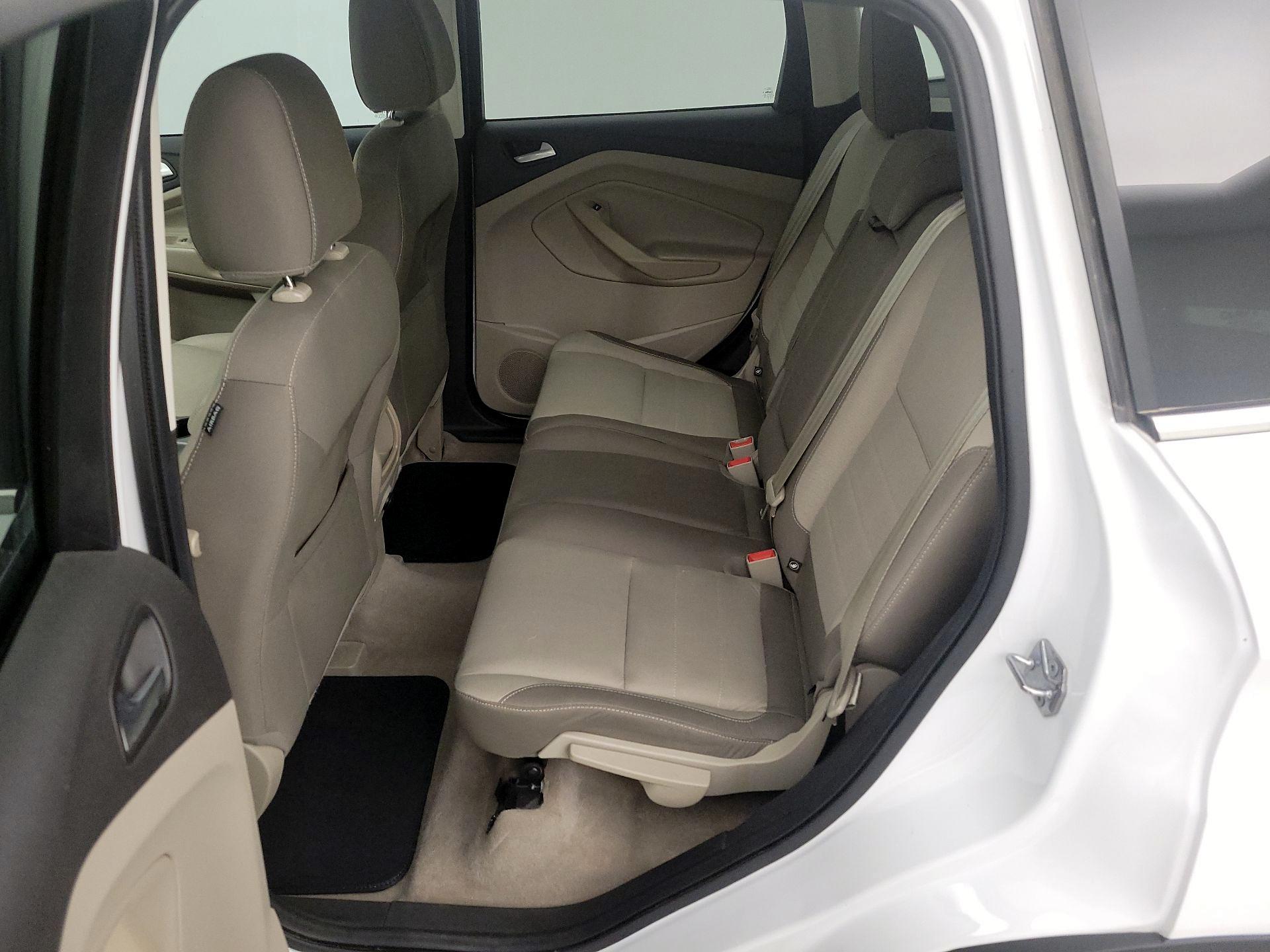 Thumbnail: 2015 Ford Escape - 19