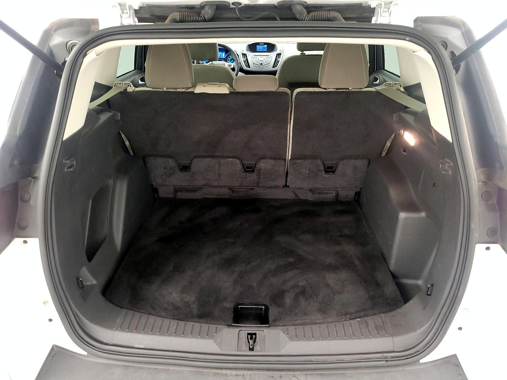Thumbnail: 2015 Ford Escape - 20
