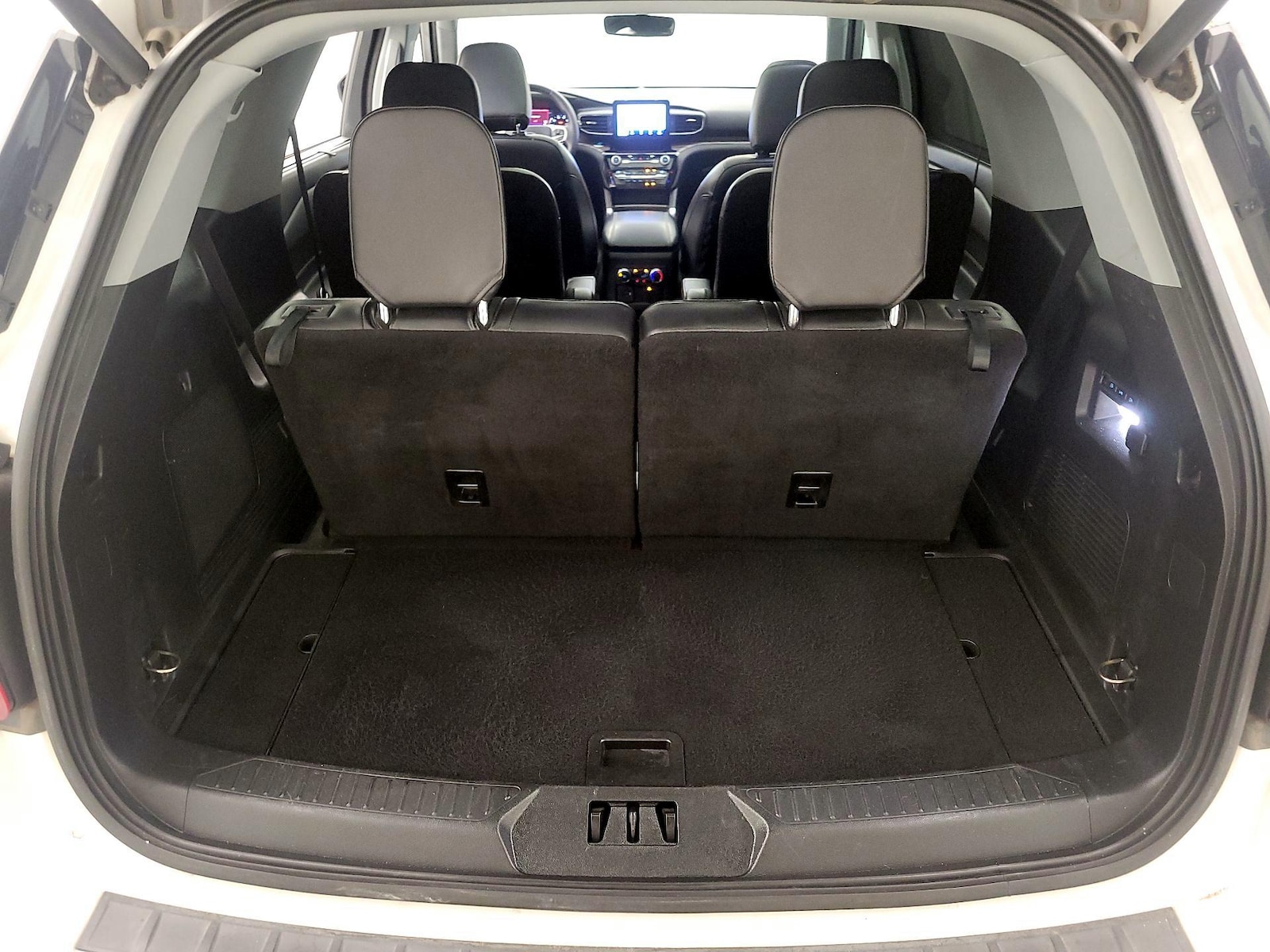 2021 Ford Explorer Limited - Photo 24