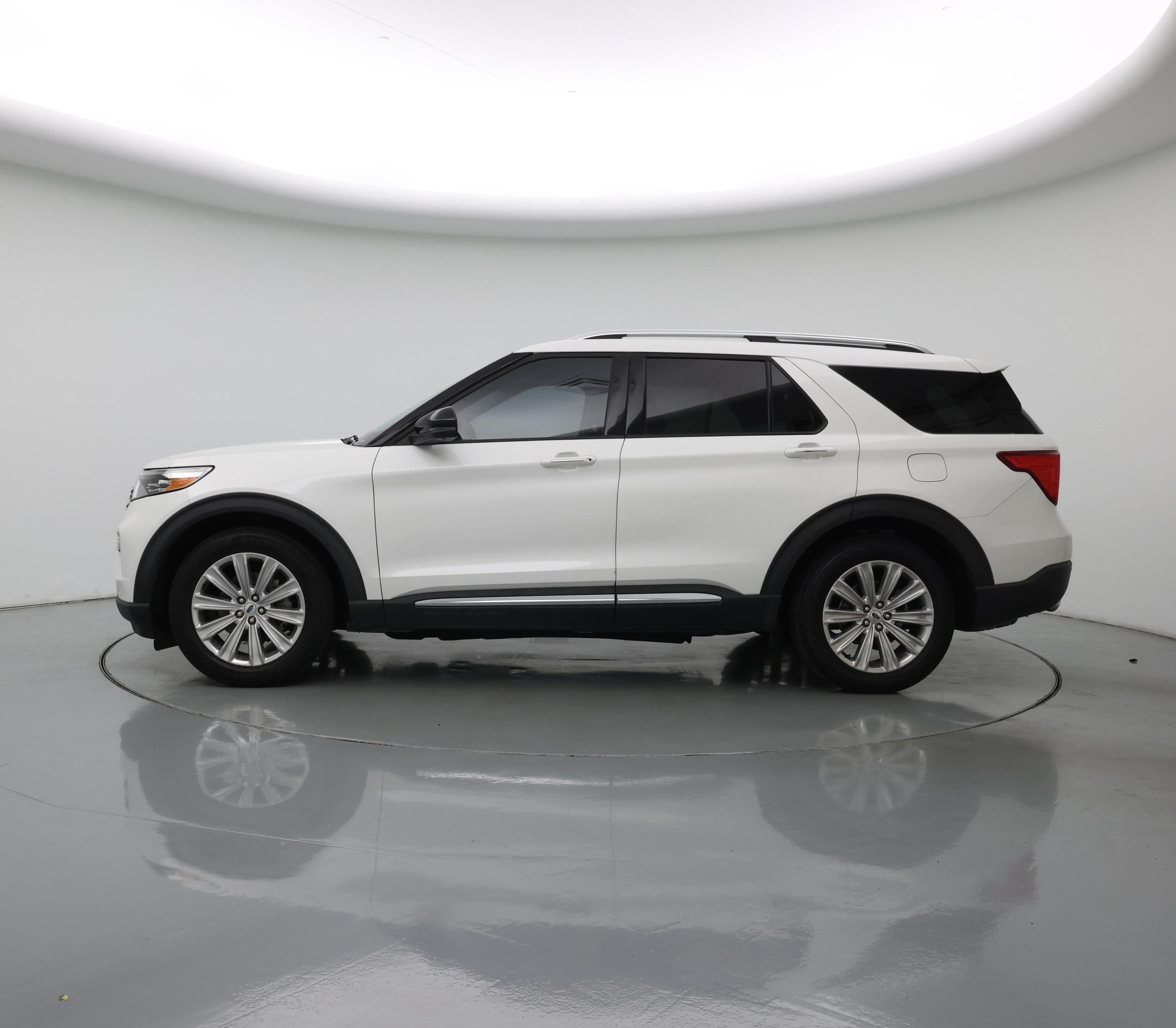 Thumbnail: 2021 Ford Explorer - 3