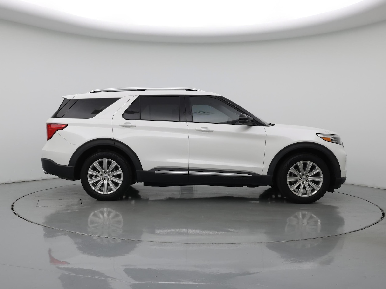 2021 Ford Explorer Limited - Photo 8
