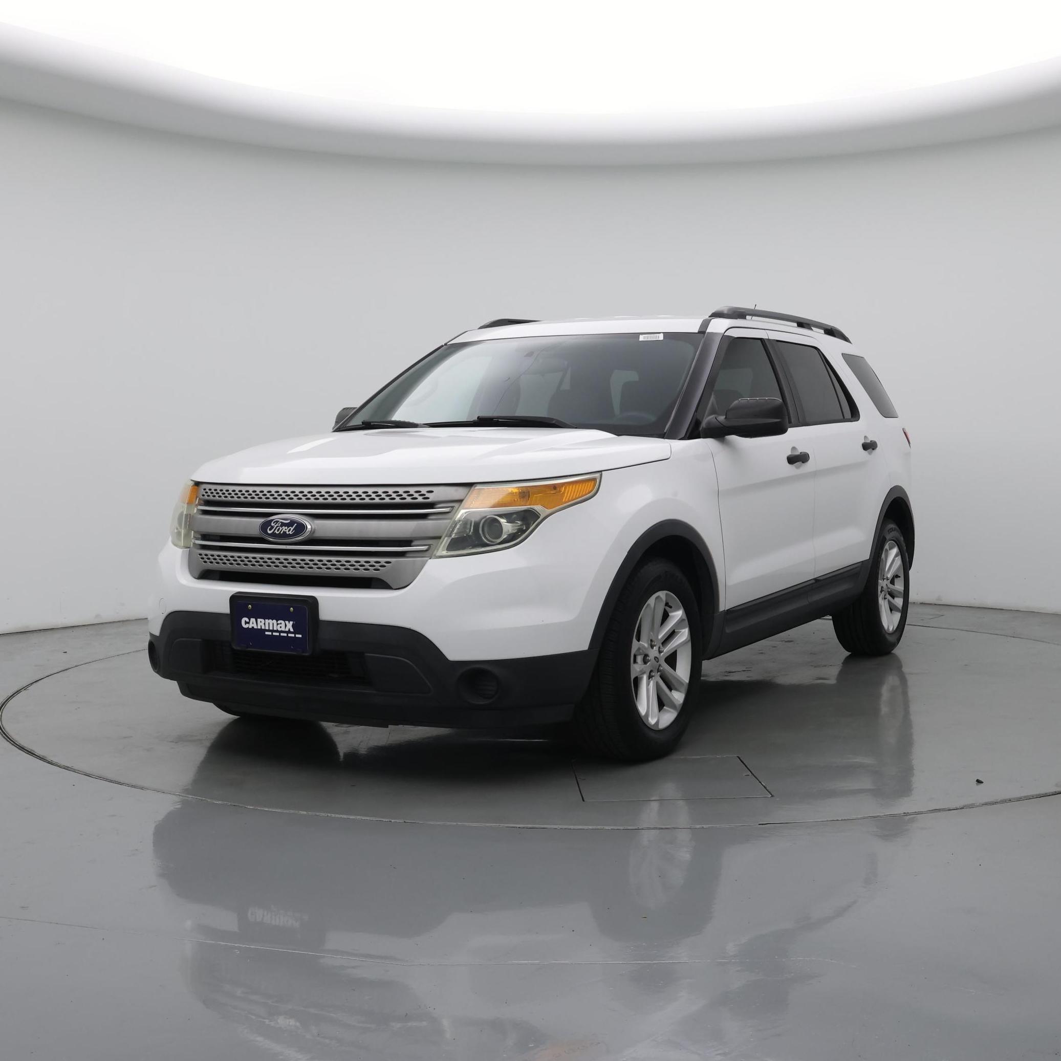 Thumbnail: 2015 Ford Explorer - 4