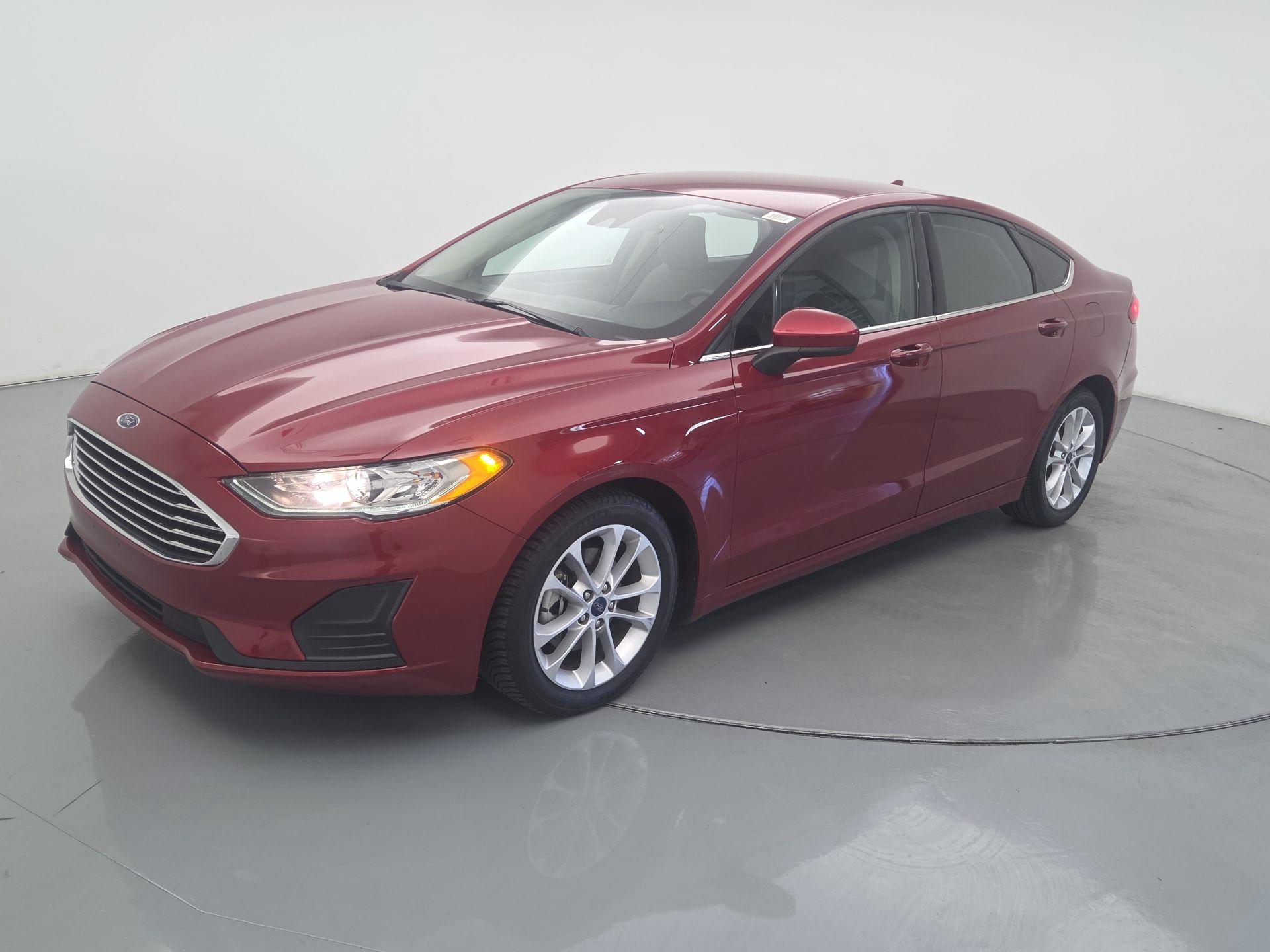 Thumbnail: 2019 Ford Fusion - 3