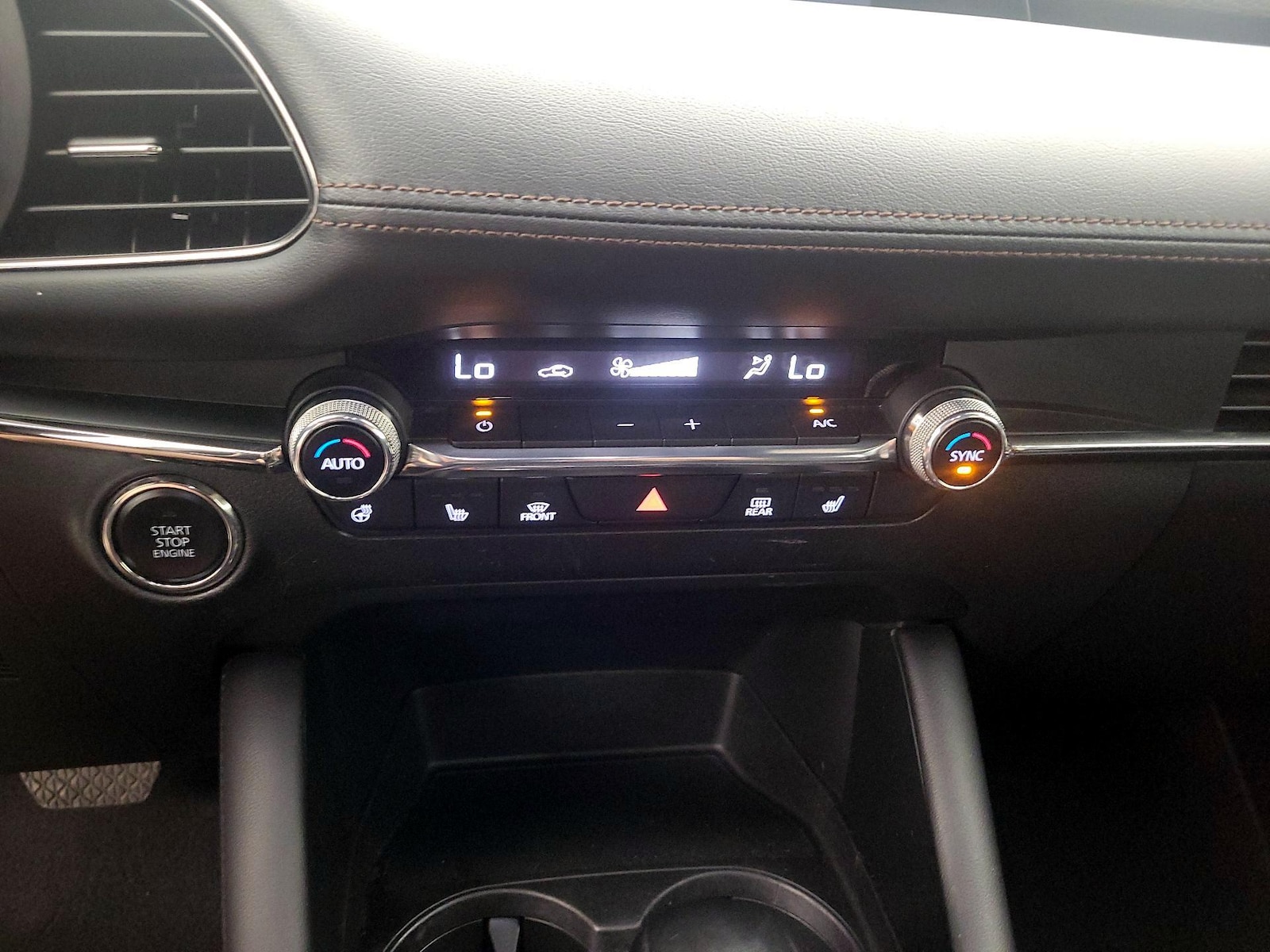 2022 Mazda Mazda3 Turbo - Photo 18