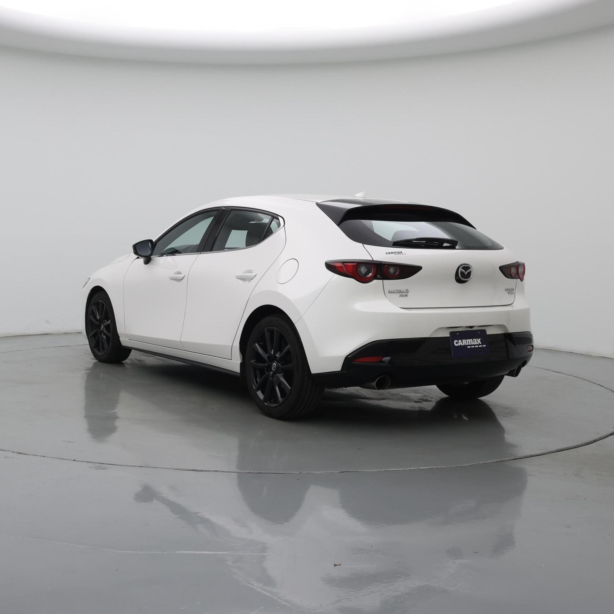 Thumbnail: 2022 Mazda Mazda3 - 2