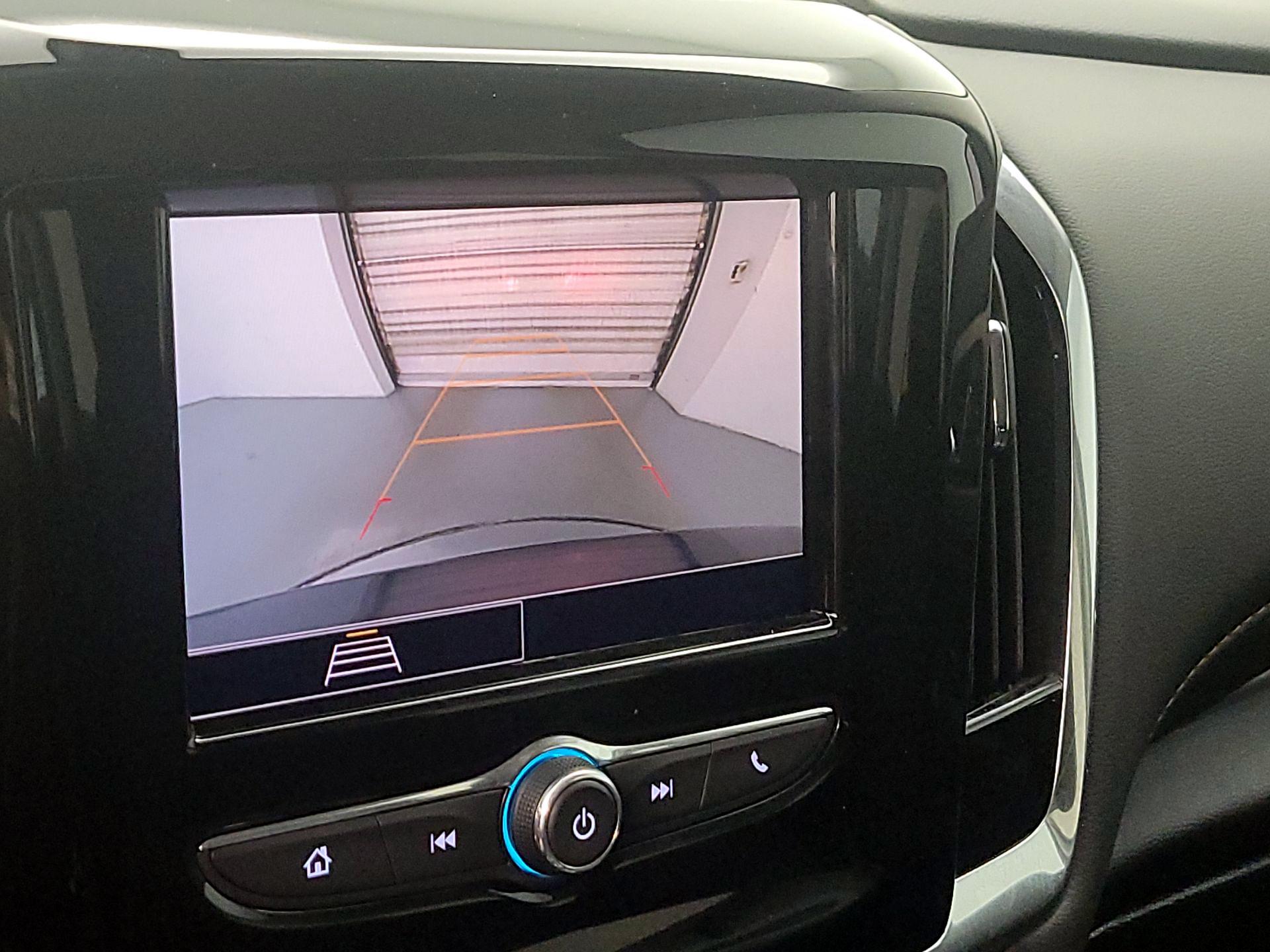 Thumbnail: 2020 Chevrolet Traverse - 14