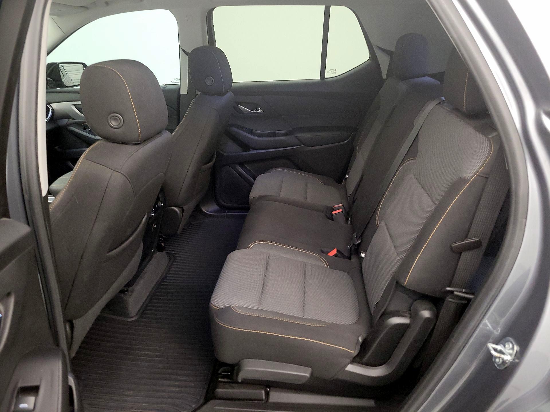 Thumbnail: 2020 Chevrolet Traverse - 19