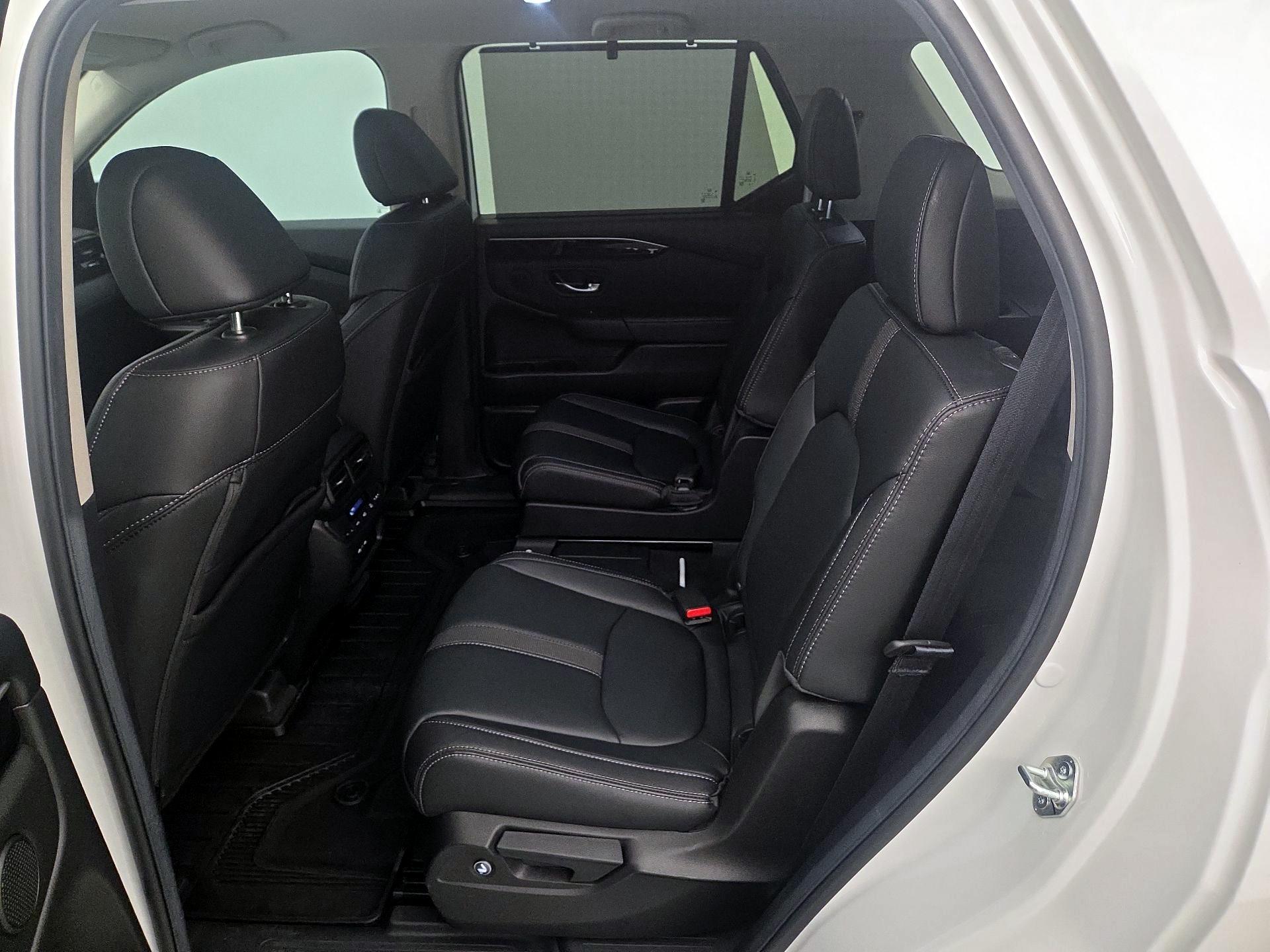 Thumbnail: 2025 Honda Pilot - 19