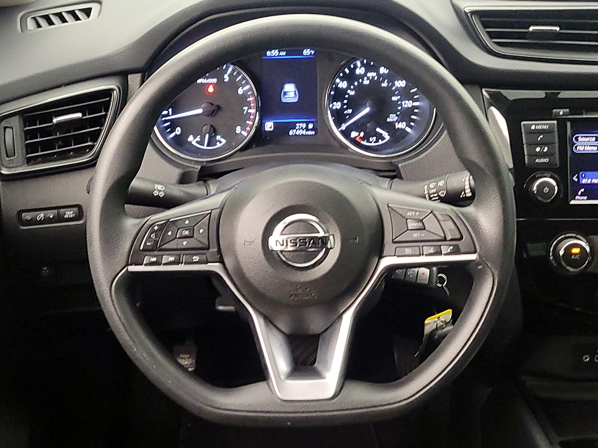 Thumbnail: 2018 Nissan Rogue - 10