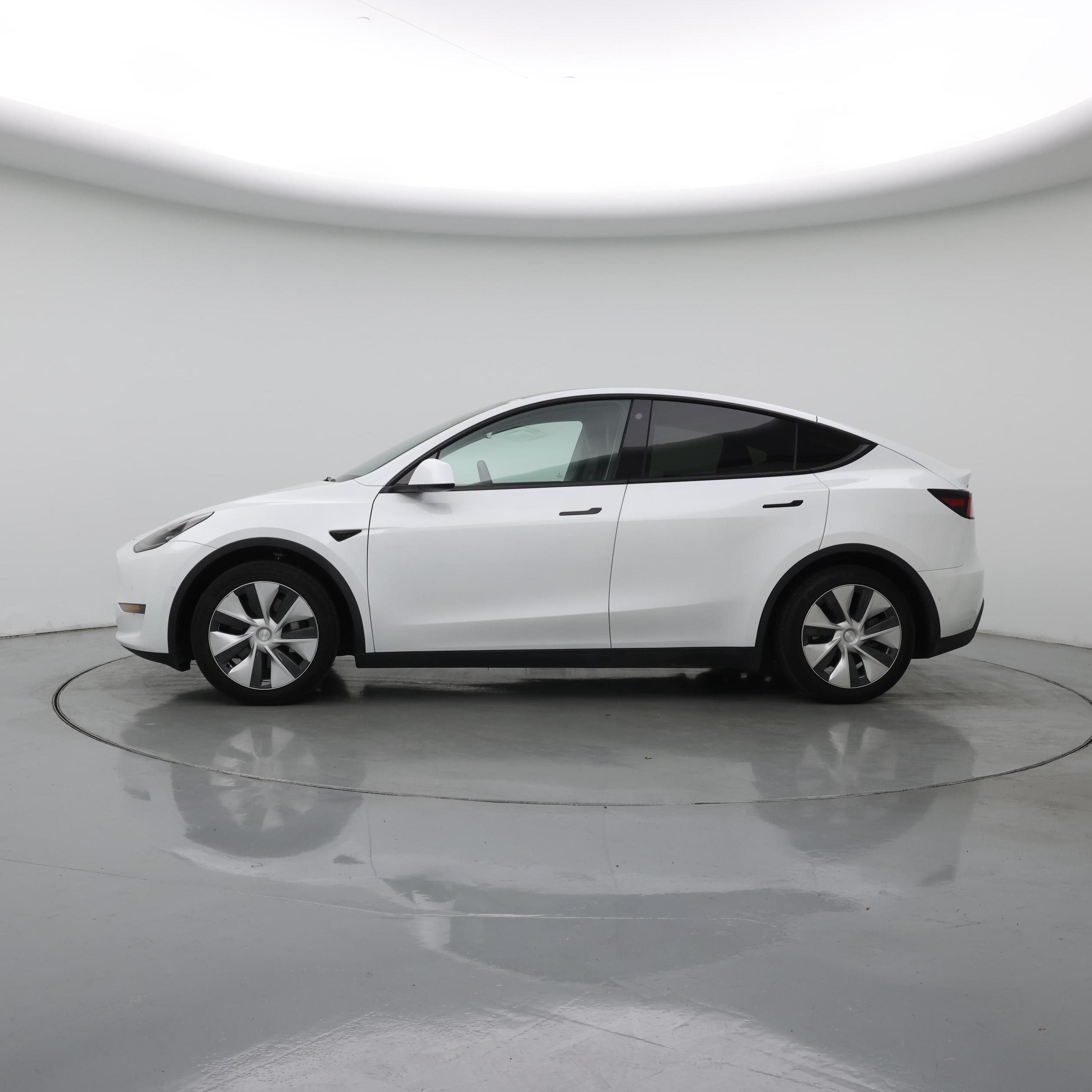 Thumbnail: 2021 Tesla Model Y - 3