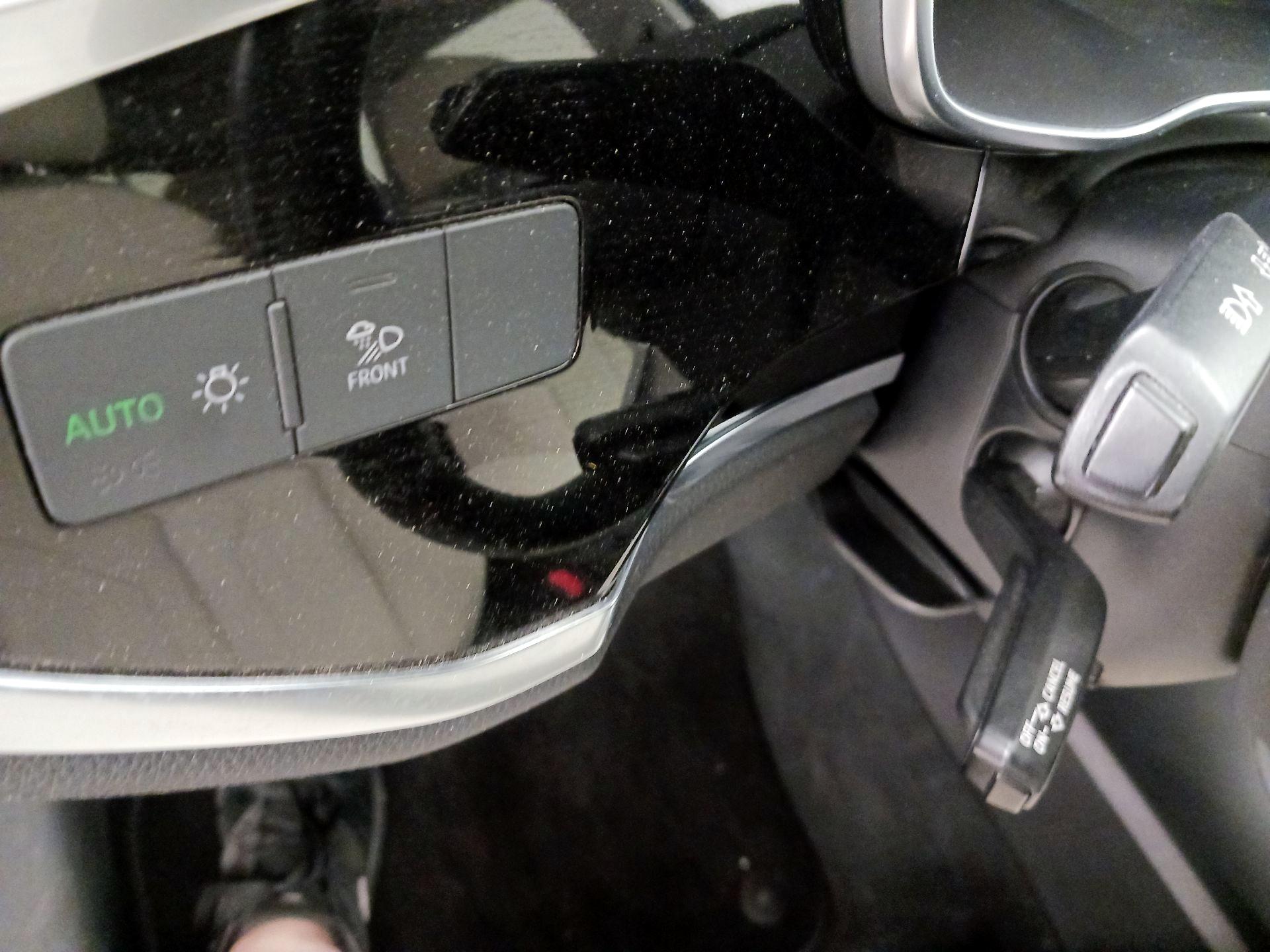 Thumbnail: 2020 Audi Q3 - 13