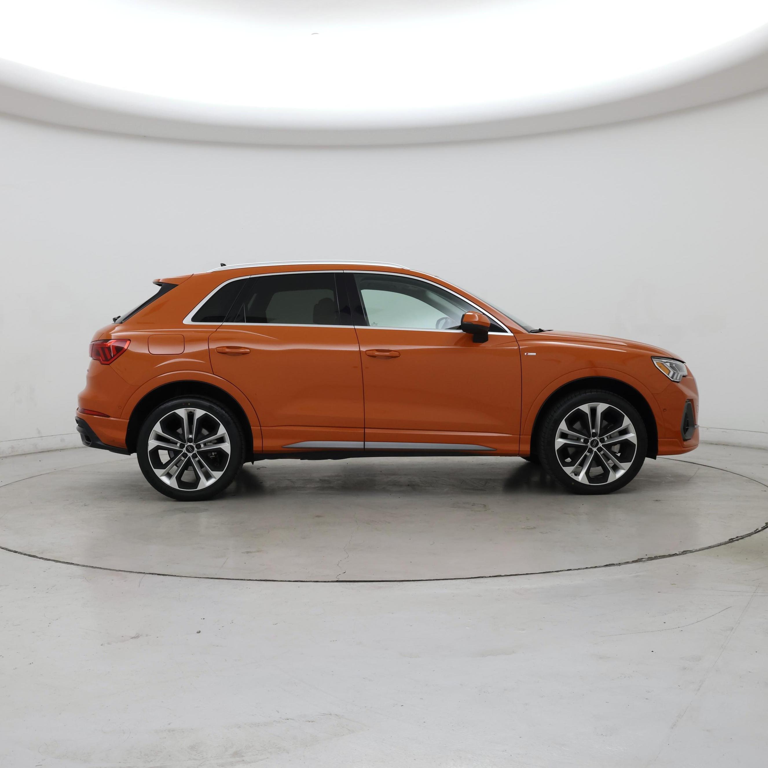 Thumbnail: 2020 Audi Q3 - 7