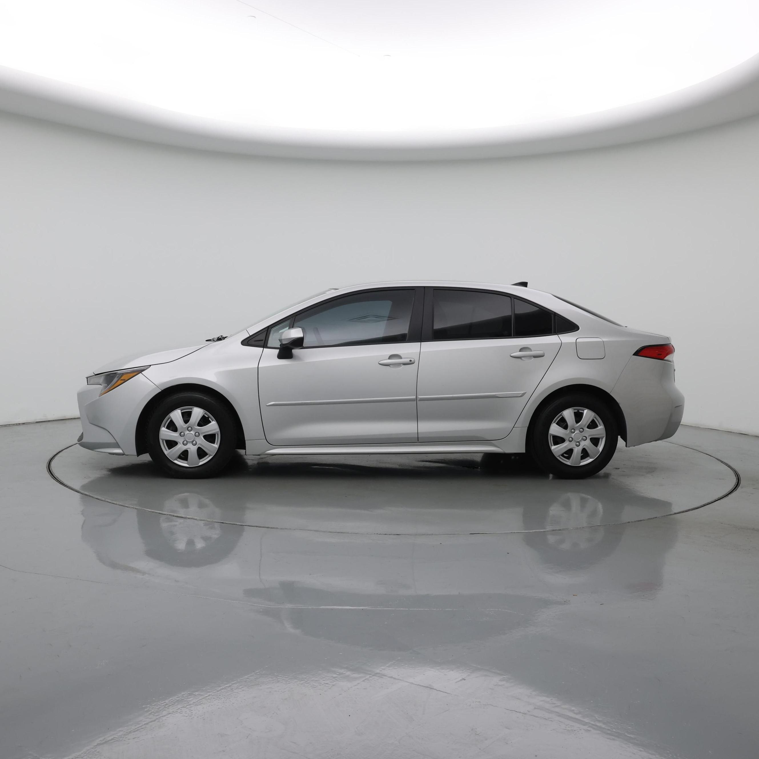 Thumbnail: 2022 Toyota Corolla - 3