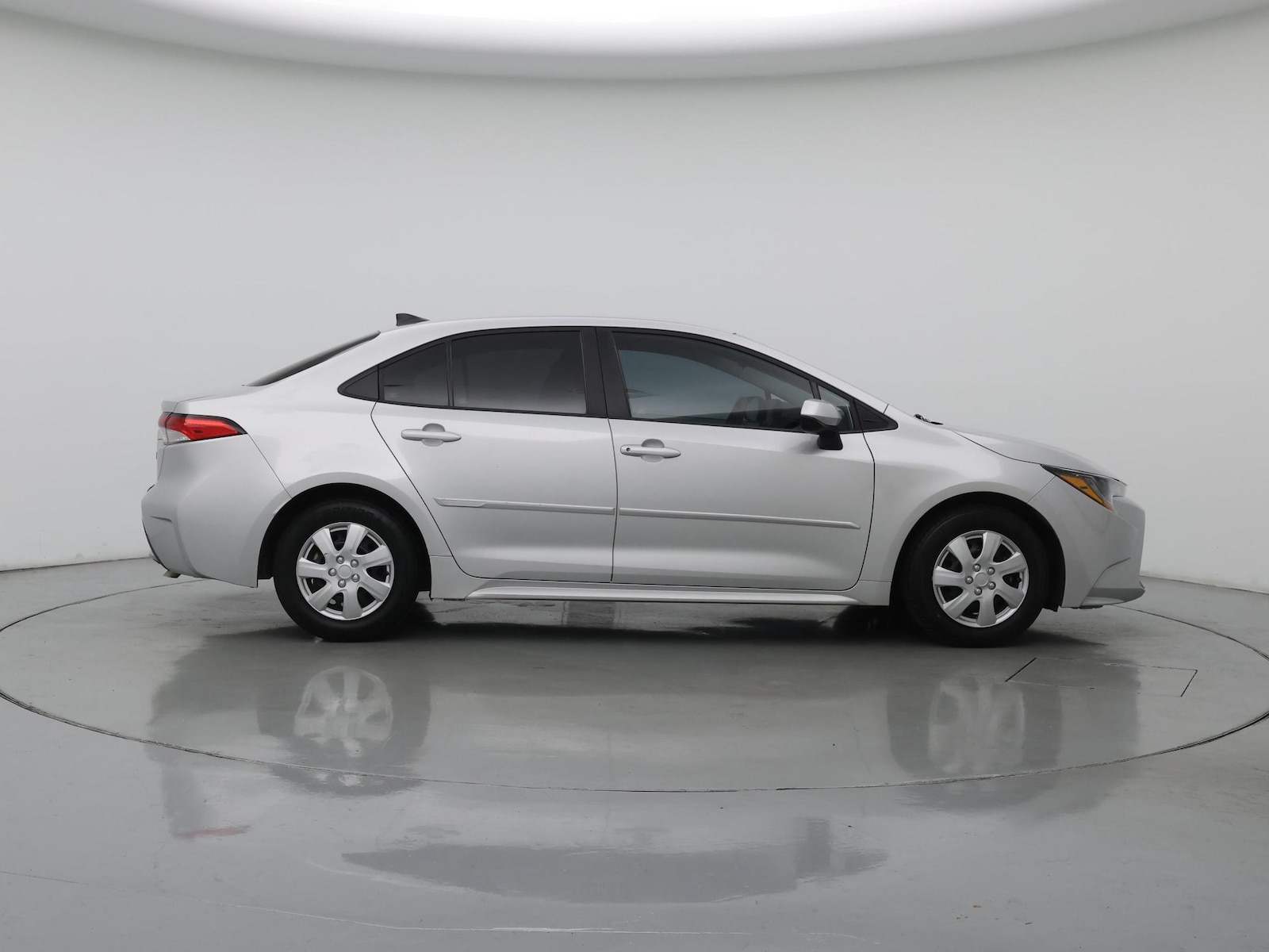 2022 Toyota Corolla L - Photo 8