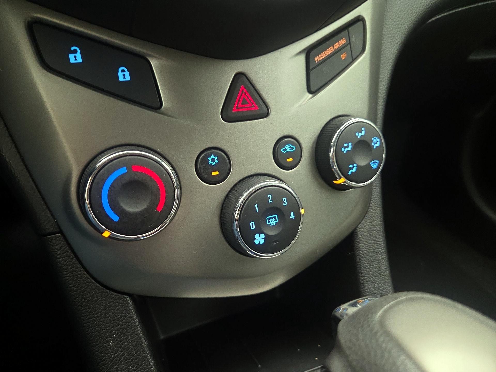 Thumbnail: 2016 Chevrolet Sonic - 15