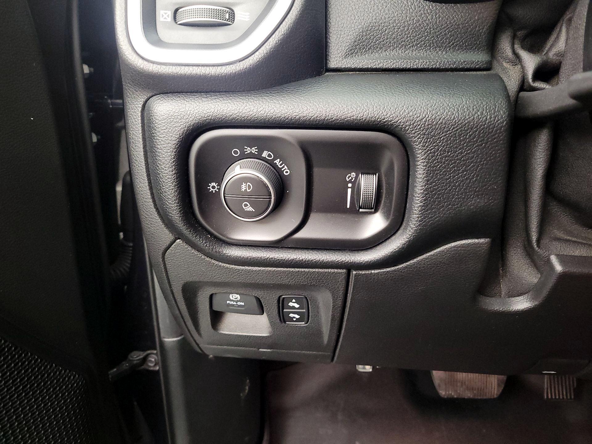 Thumbnail: 2020 RAM 1500 - 13
