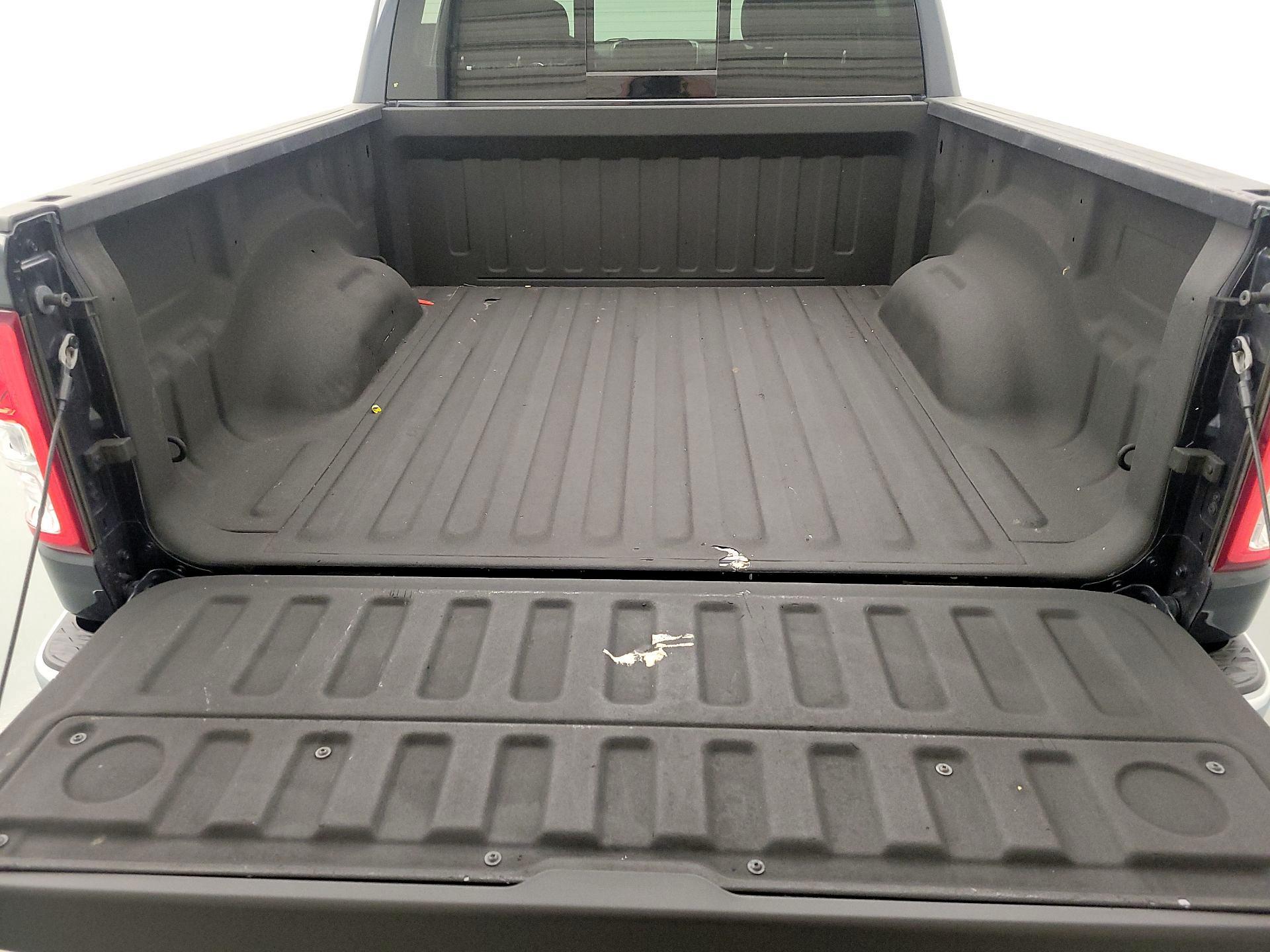 Thumbnail: 2020 RAM 1500 - 20
