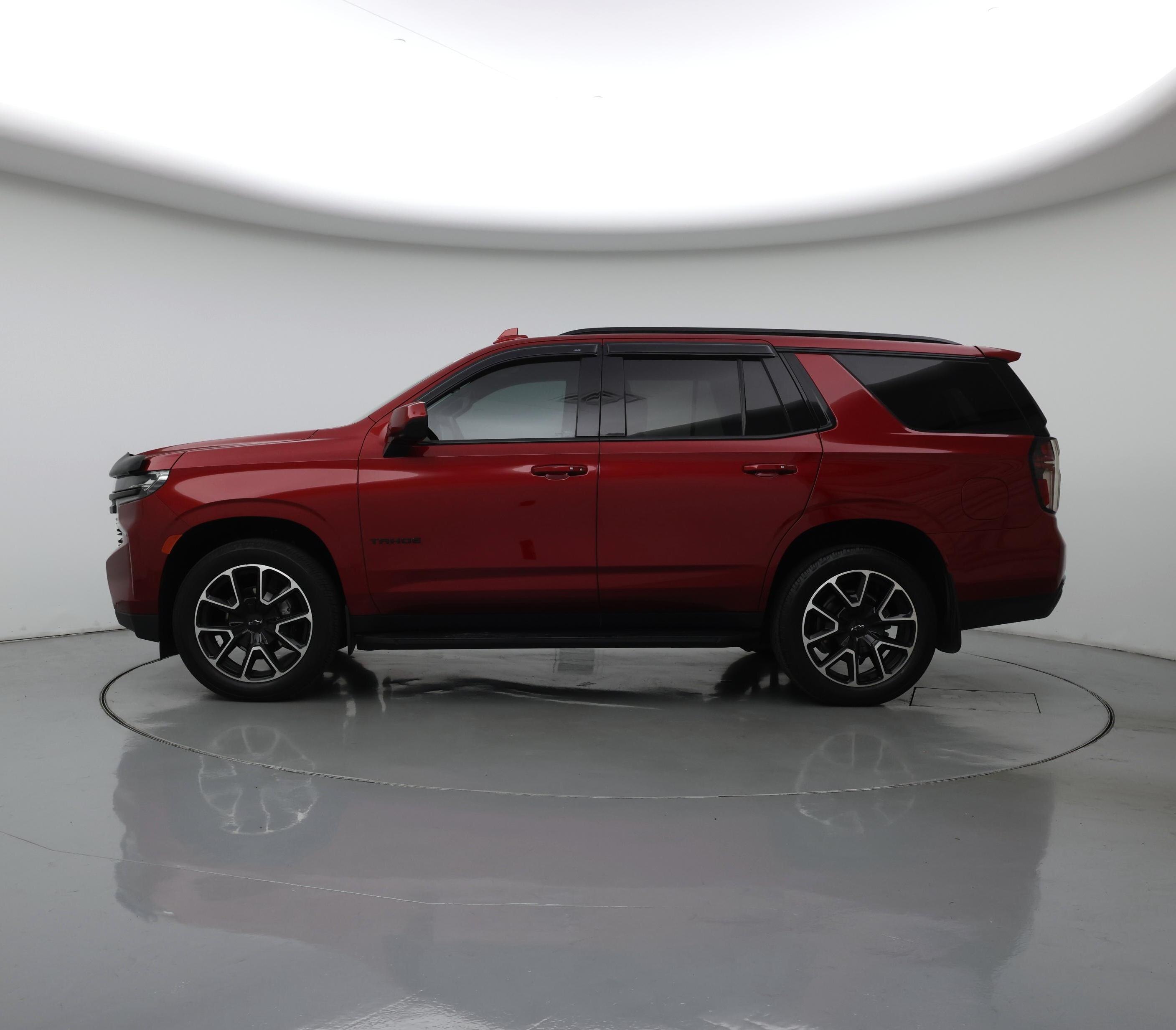 Thumbnail: 2023 Chevrolet Tahoe - 3