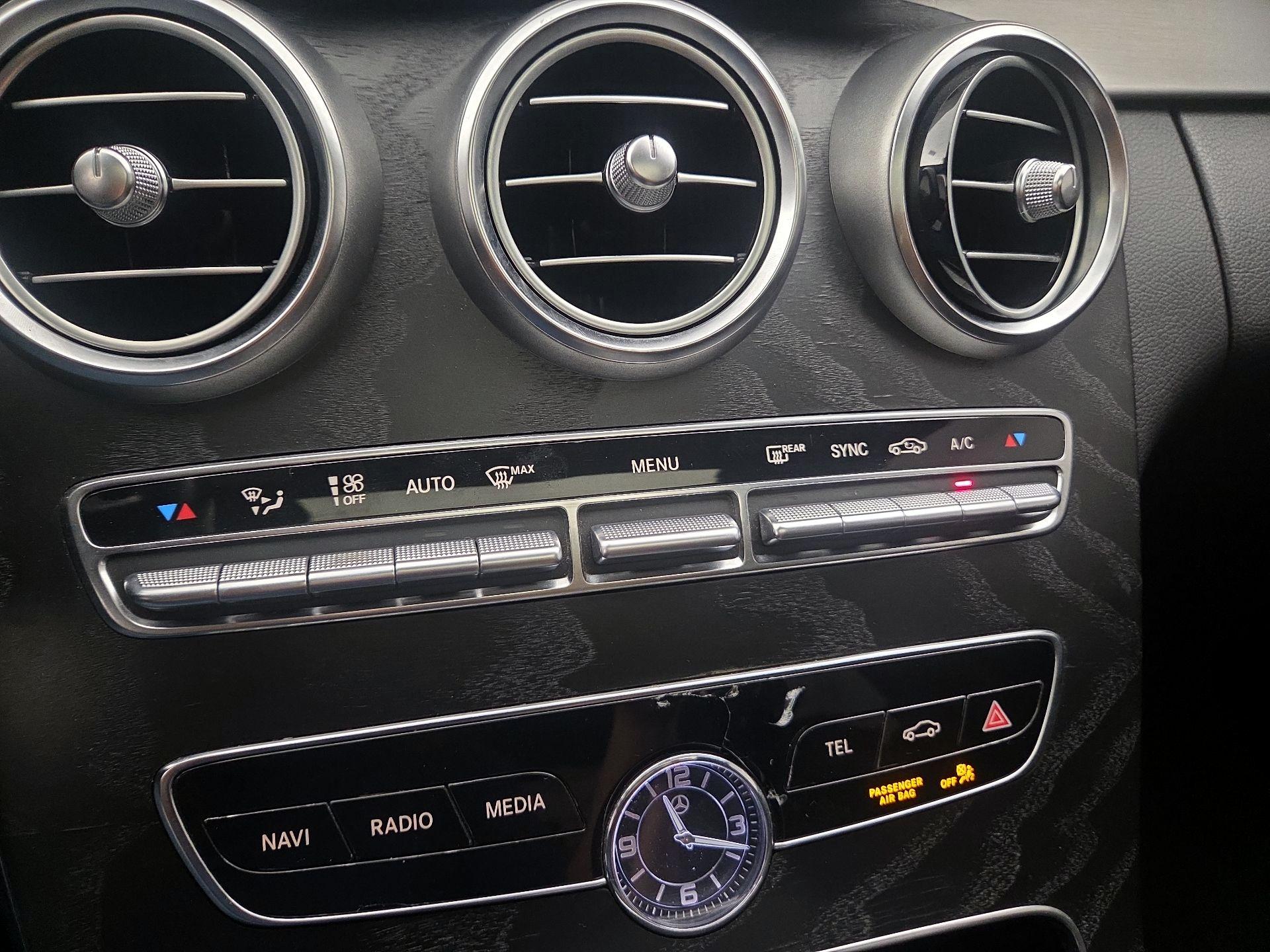 Thumbnail: 2019 Mercedes-Benz C-Class - 16