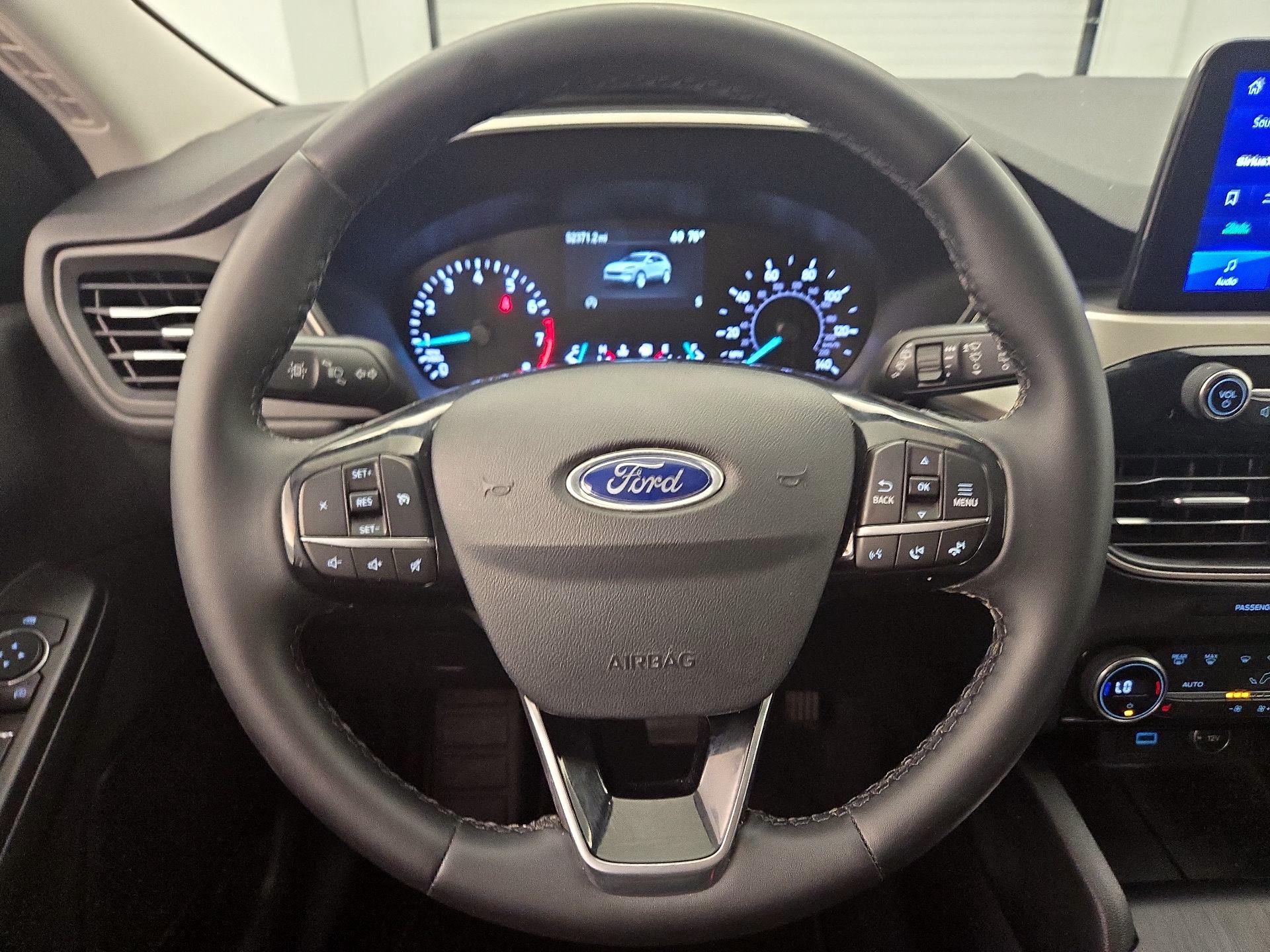 Thumbnail: 2021 Ford Escape - 10