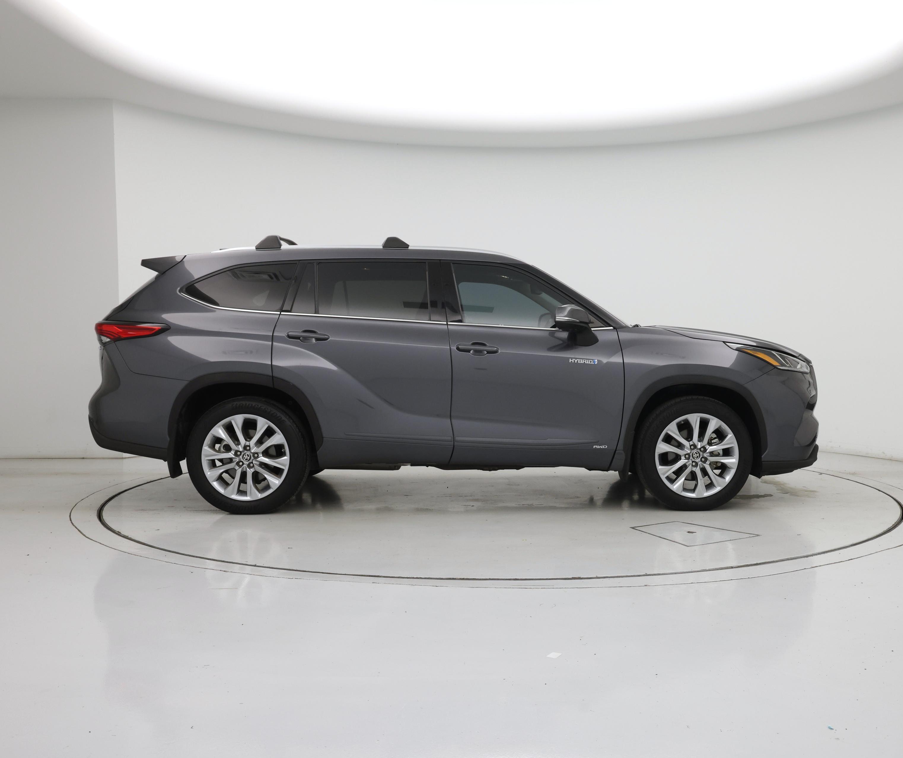 Thumbnail: 2020 Toyota Highlander - 7
