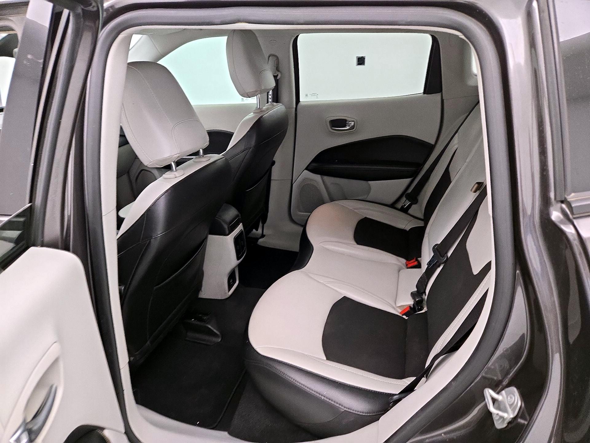 Thumbnail: 2021 Jeep Compass - 19